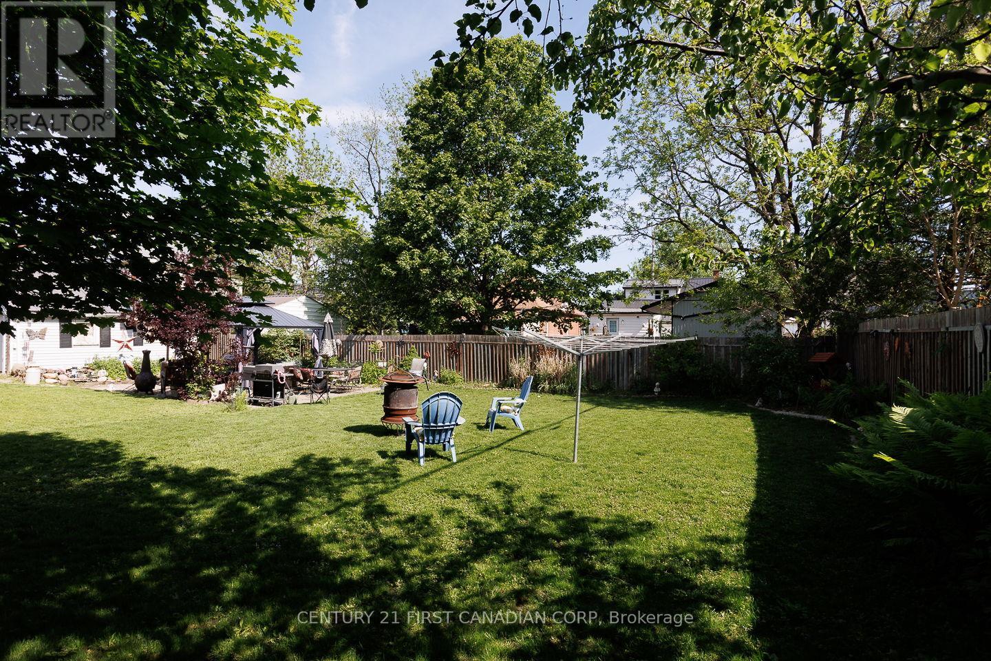 61 ALMA STREET - 36