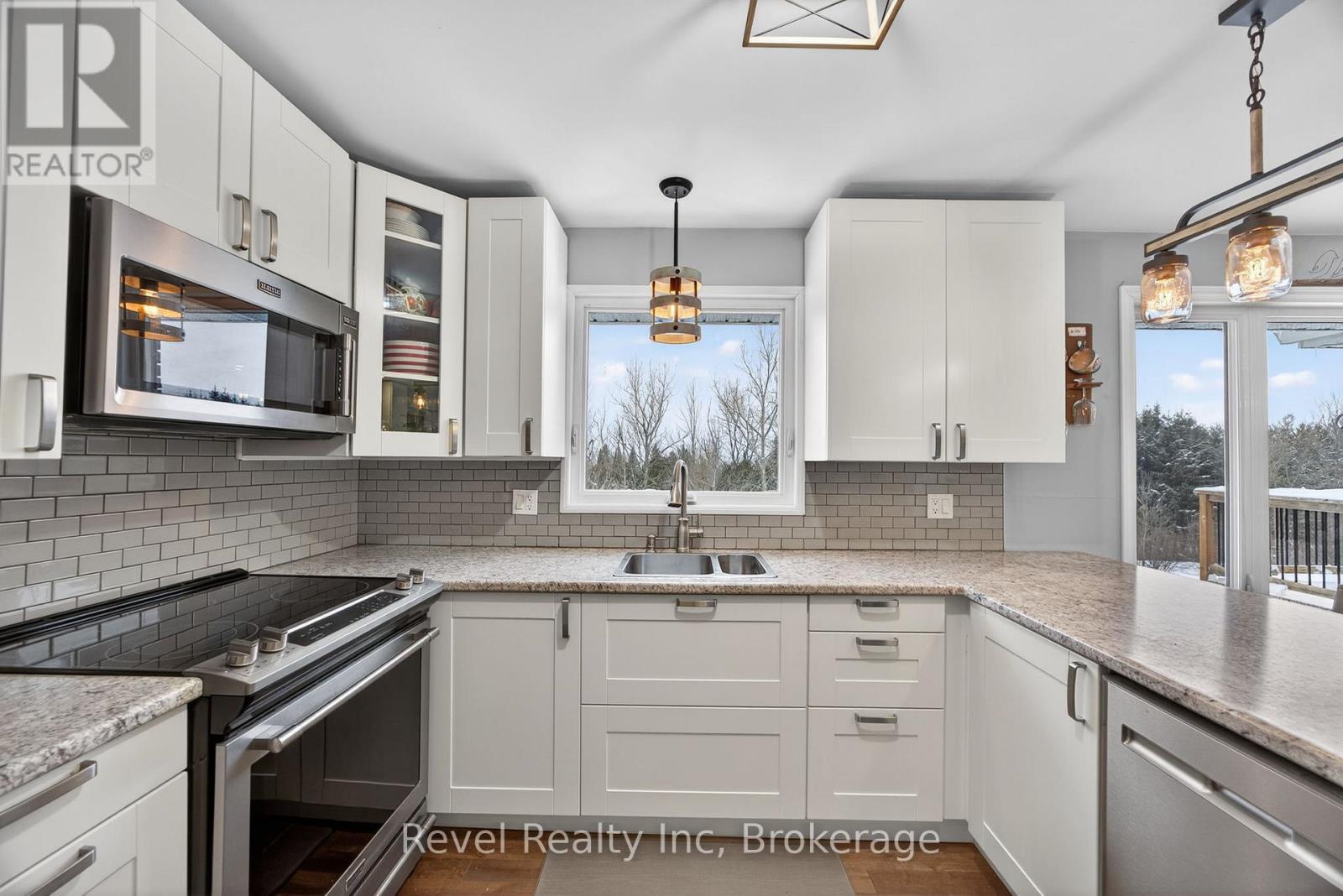 2391 RUMNEY ROAD - 10