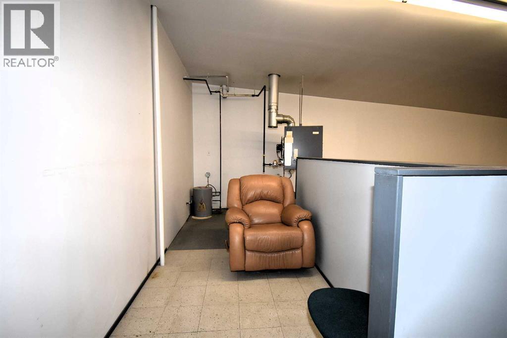 mezzanine/office