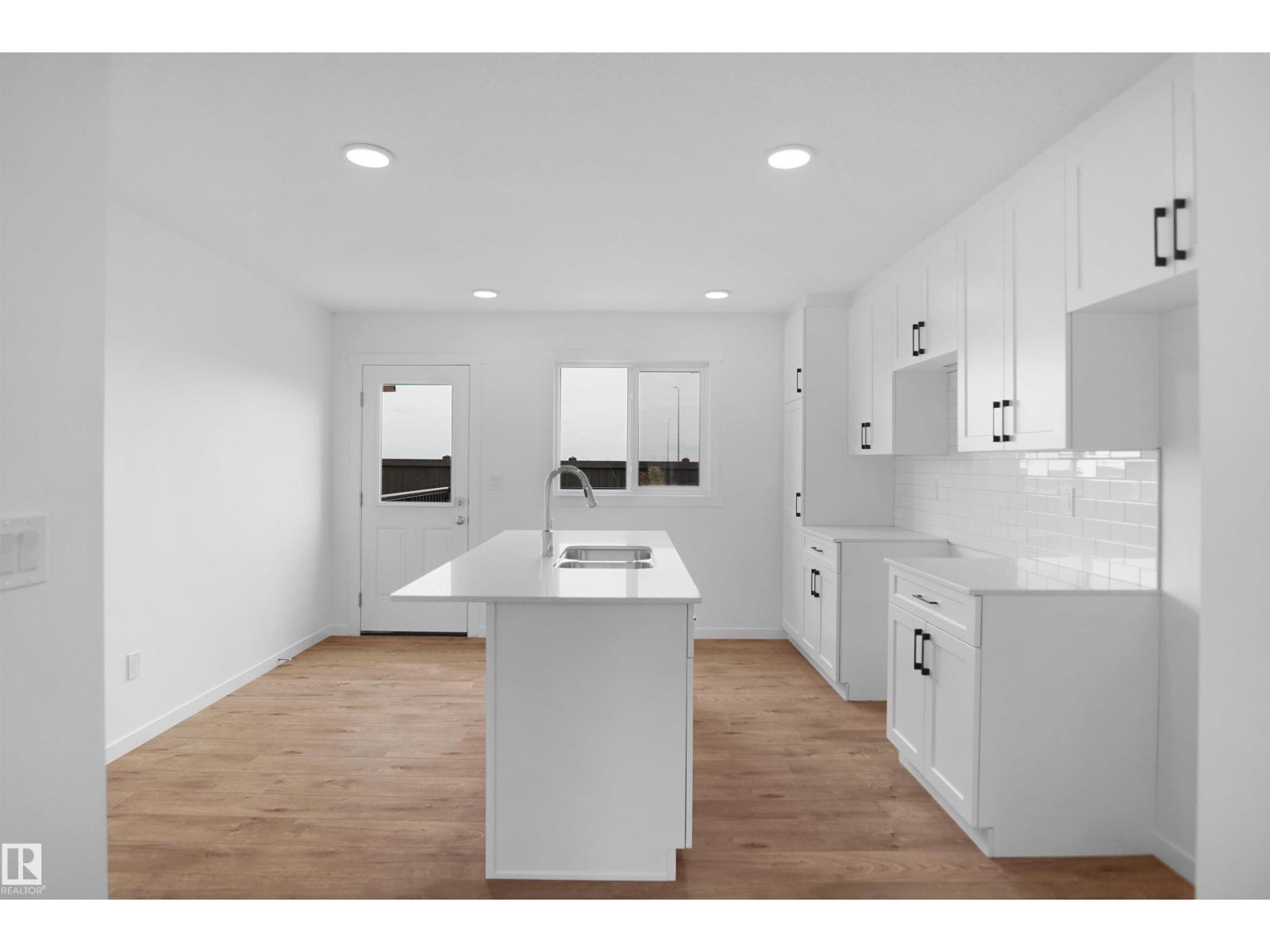 #112 1009 Cy Becker RD NW - 11