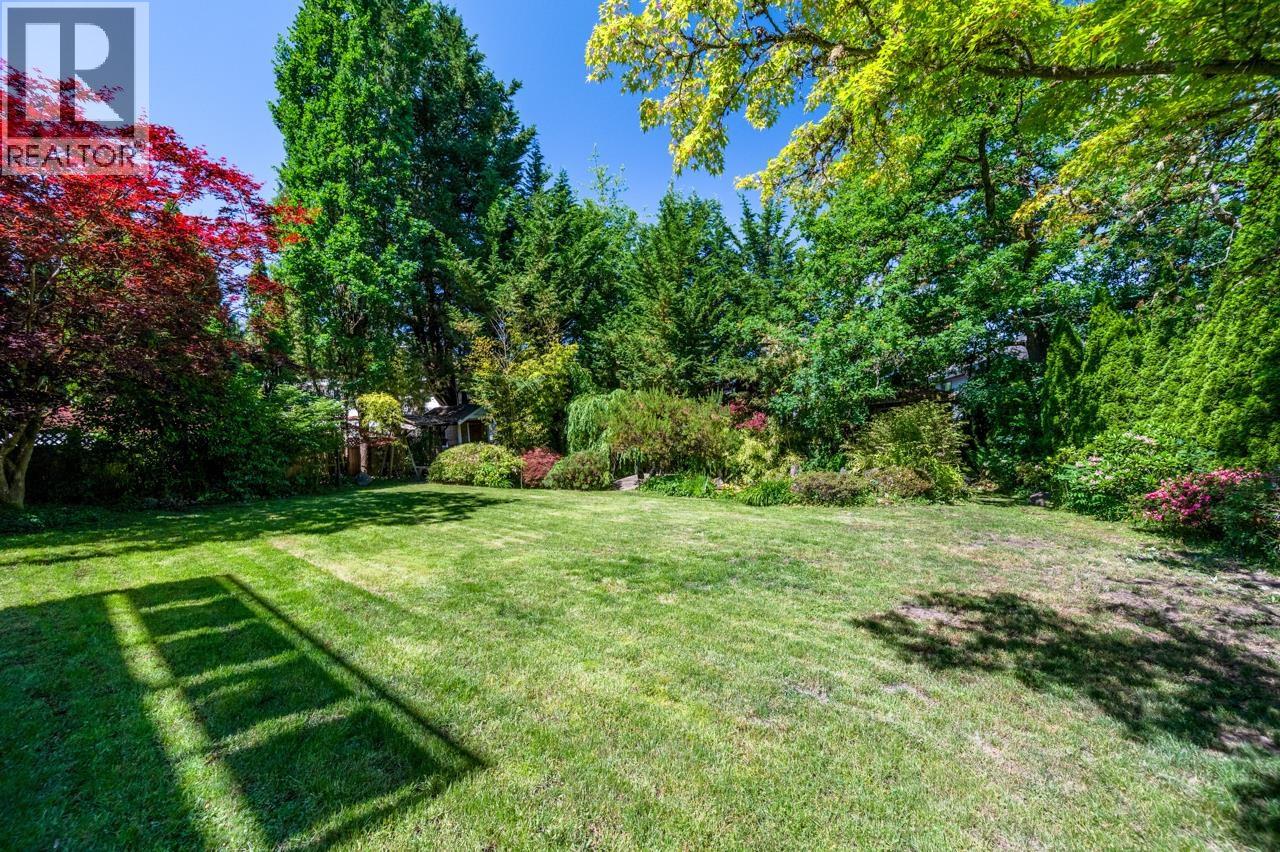 5420 ELWYN DRIVE — photo 2
