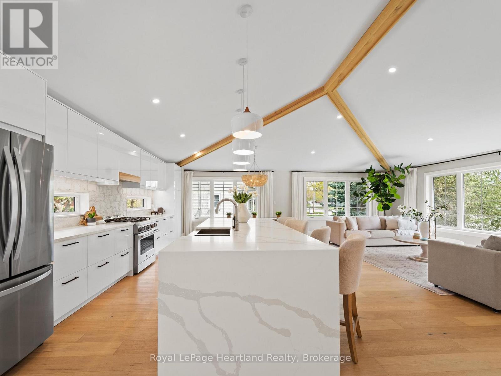 238 BENNETT STREET W - 10