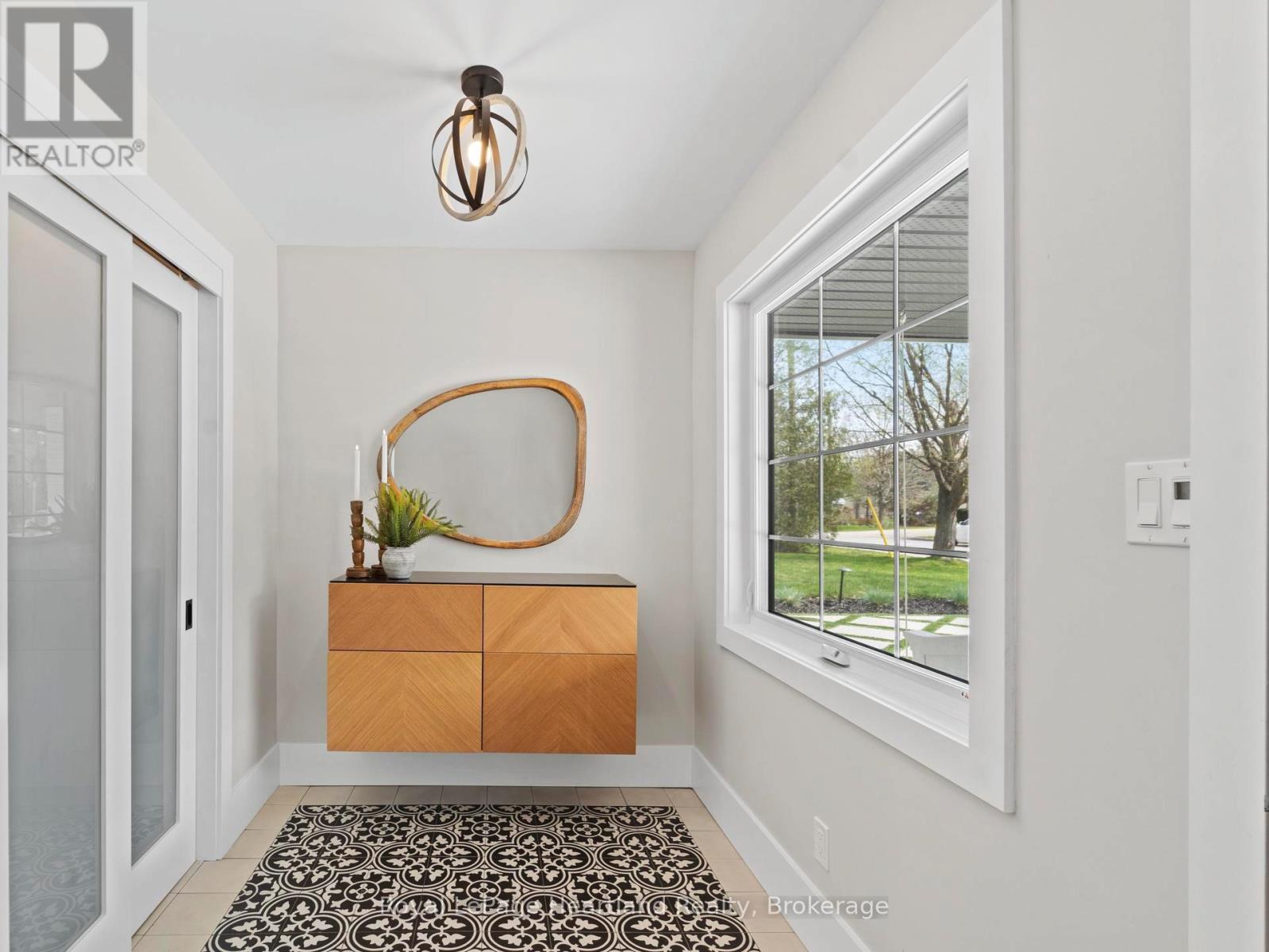 238 BENNETT STREET W - 31
