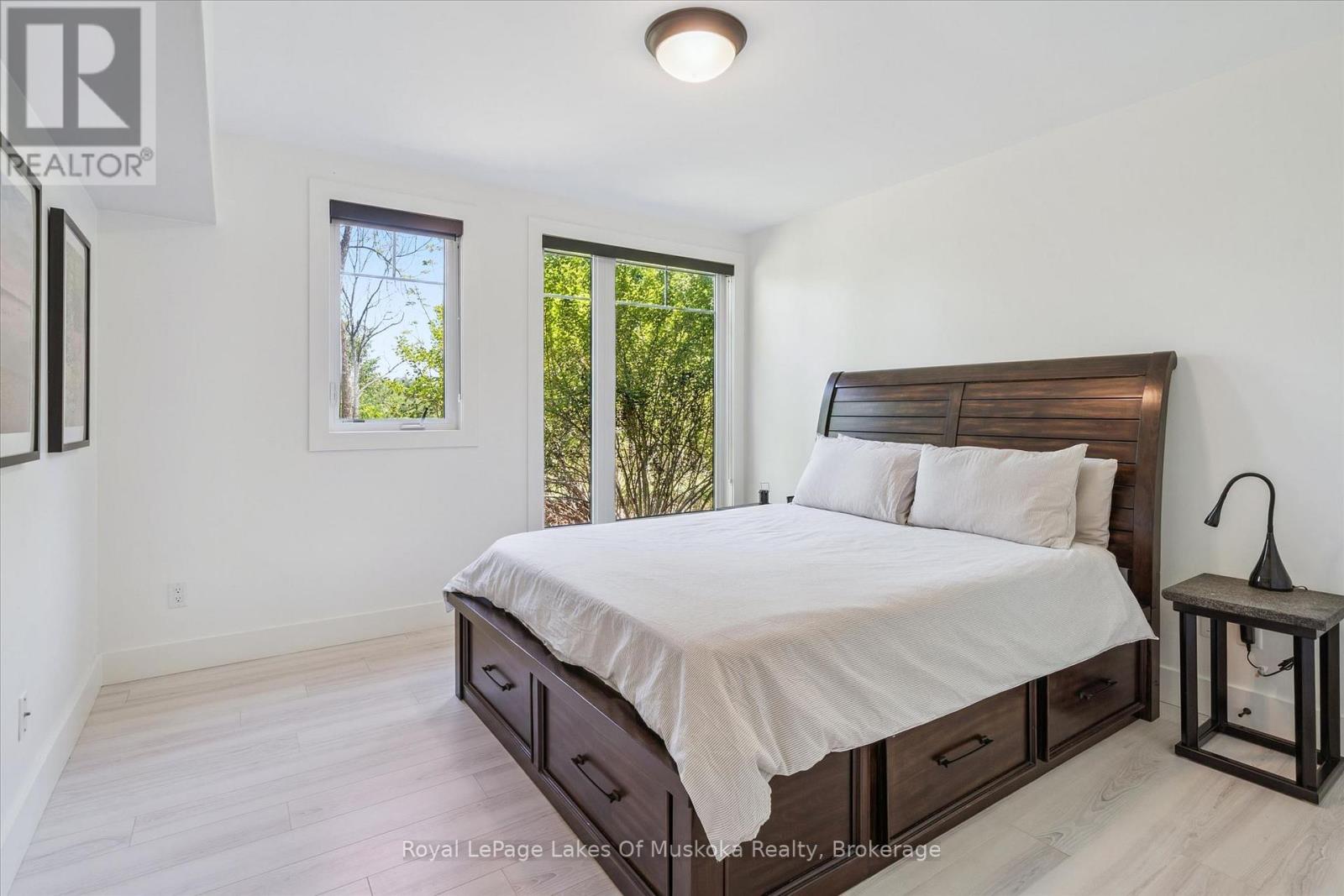 #101 1 TREE TOPS LANE - 13