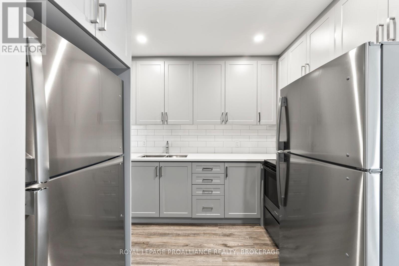 93 DIVISION STREET - 30