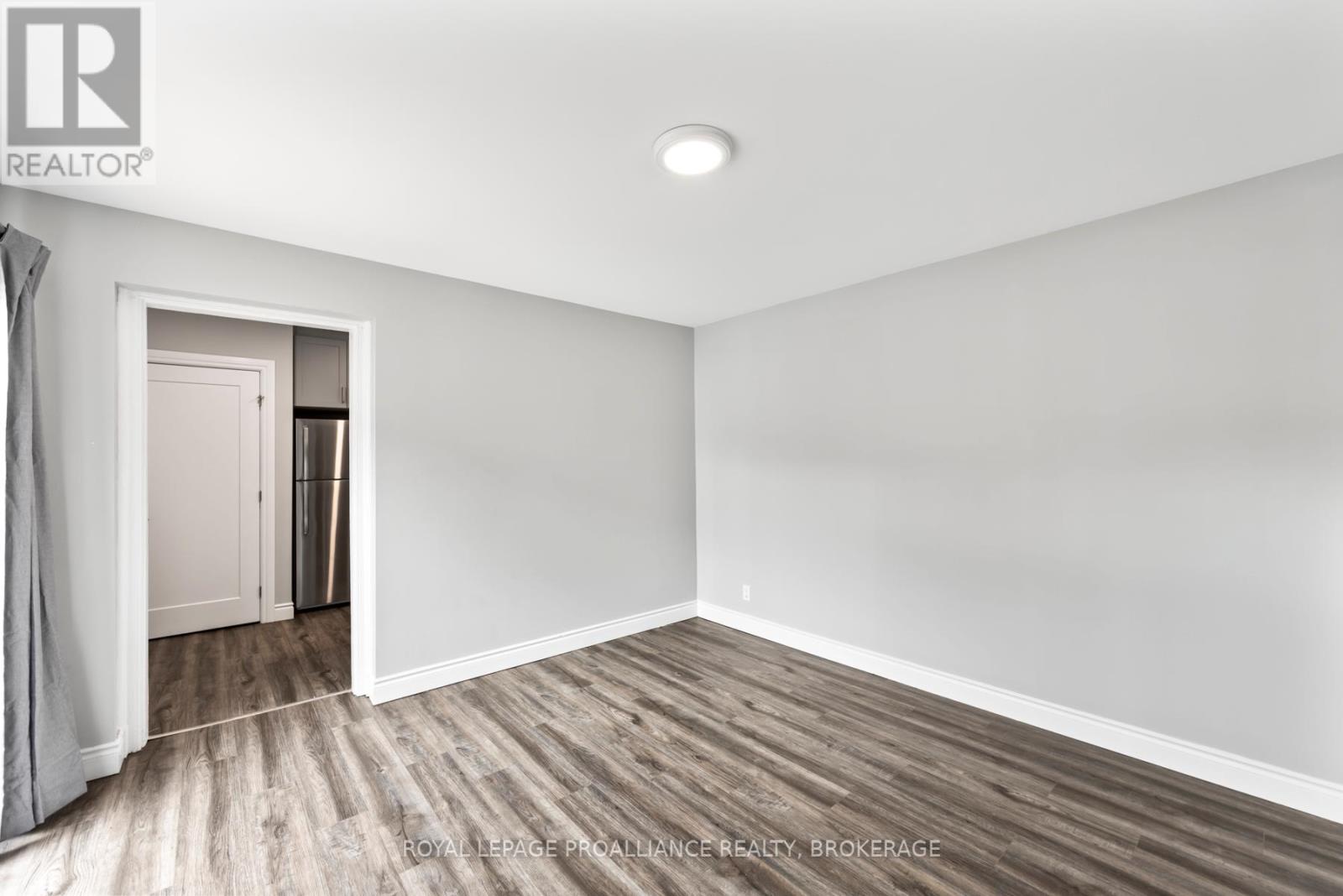 93 DIVISION STREET - 33