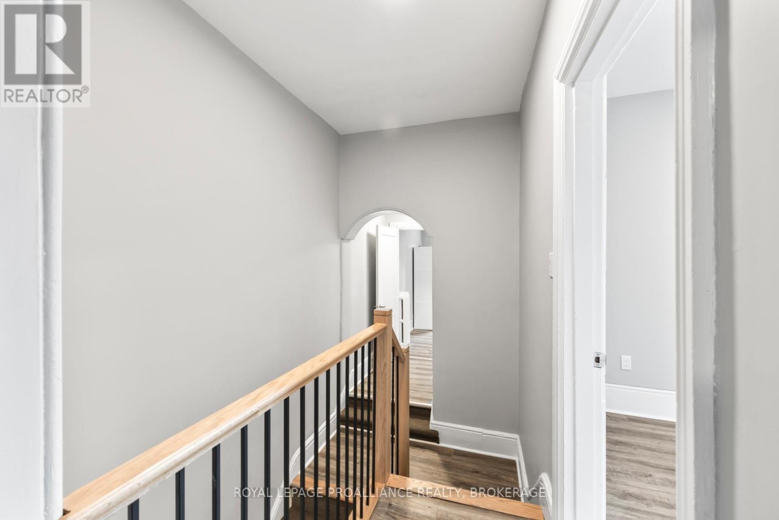 93 DIVISION STREET - 34