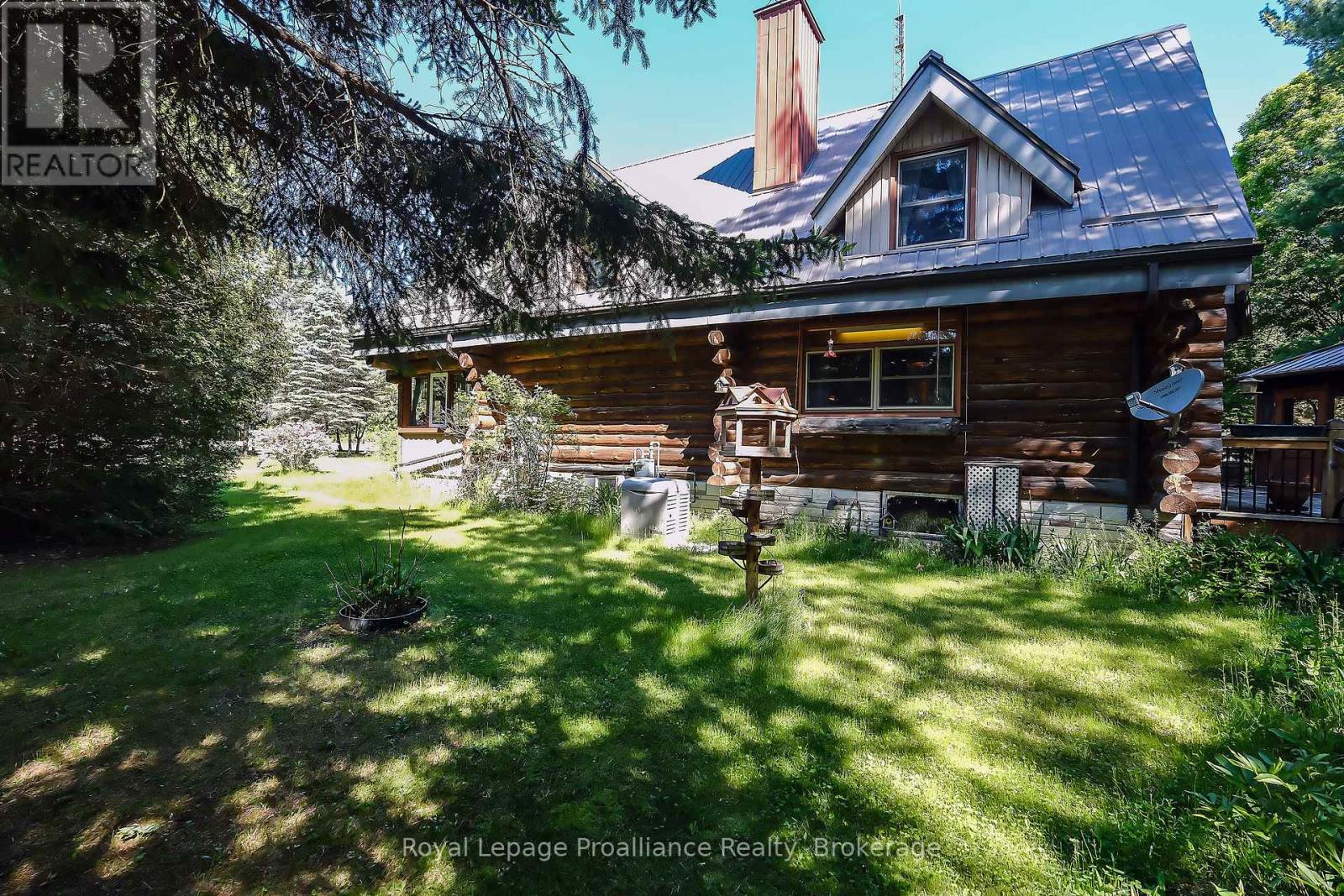 11 CROOKSTON ROAD - 5