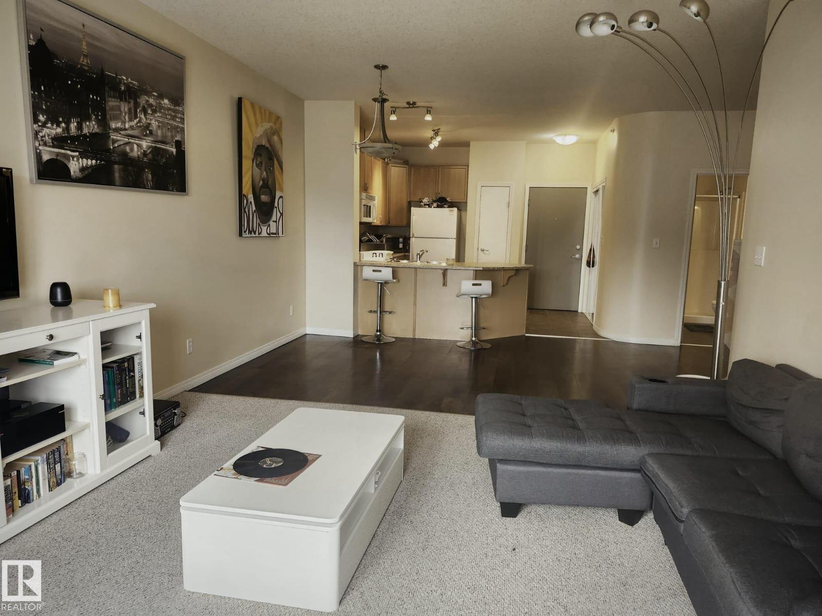 #425 4304 139 AV NW - 10