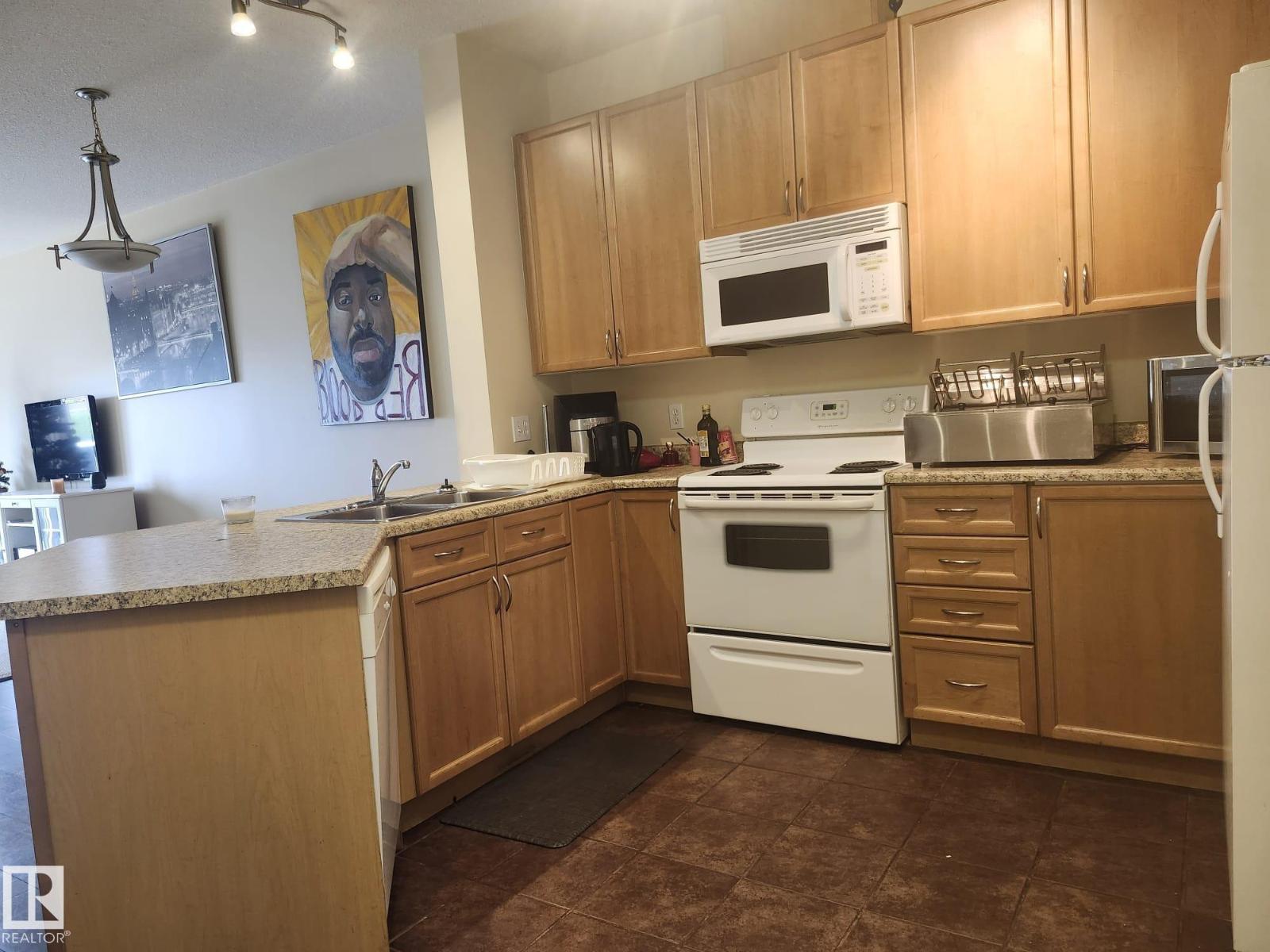 #425 4304 139 AV NW - 6