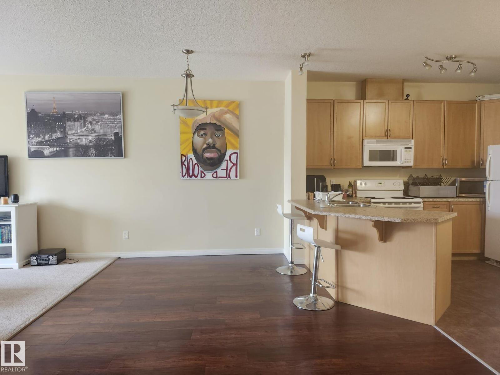 #425 4304 139 AV NW - 8