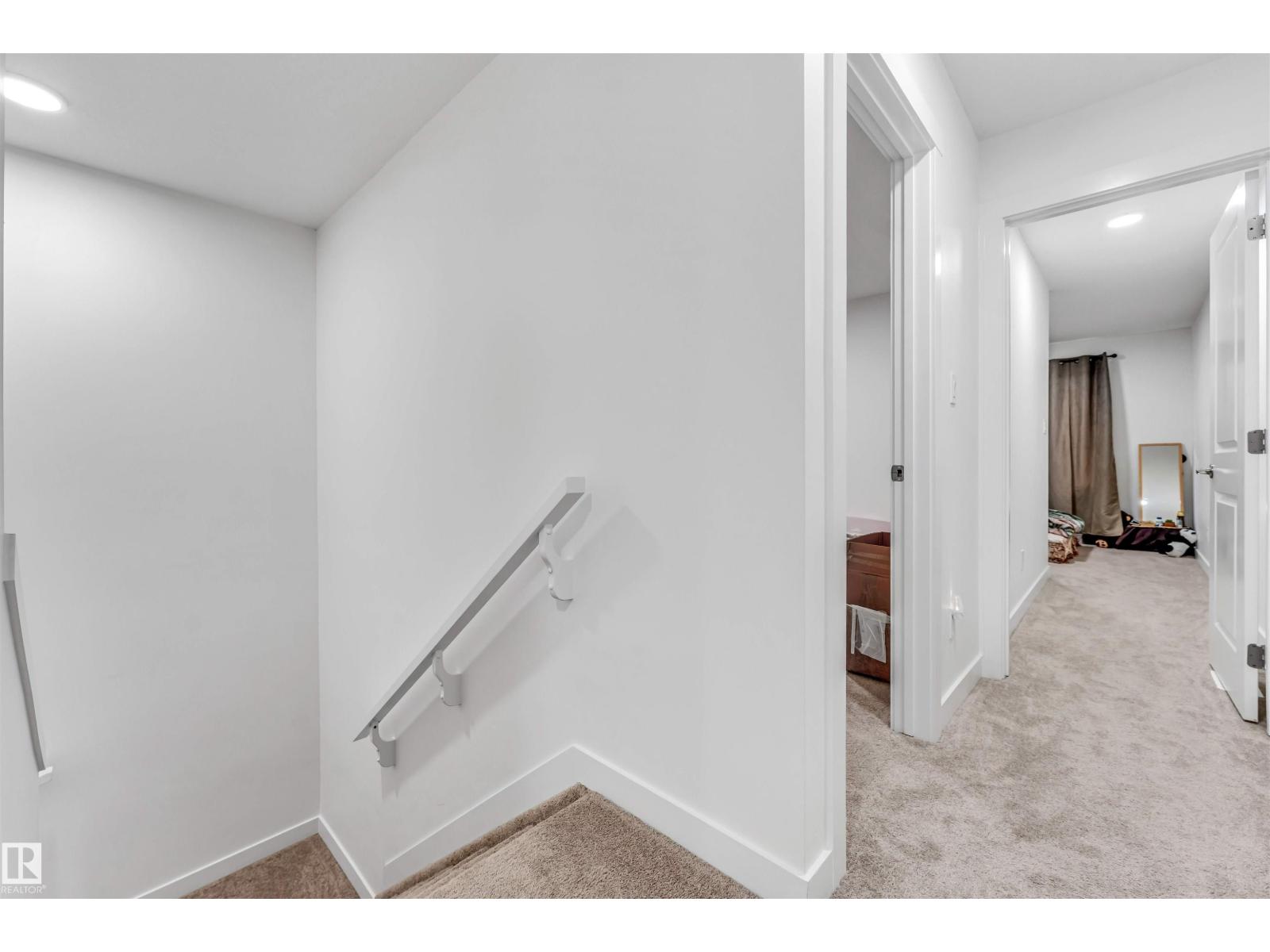 #45 2710 66 ST SW - 15