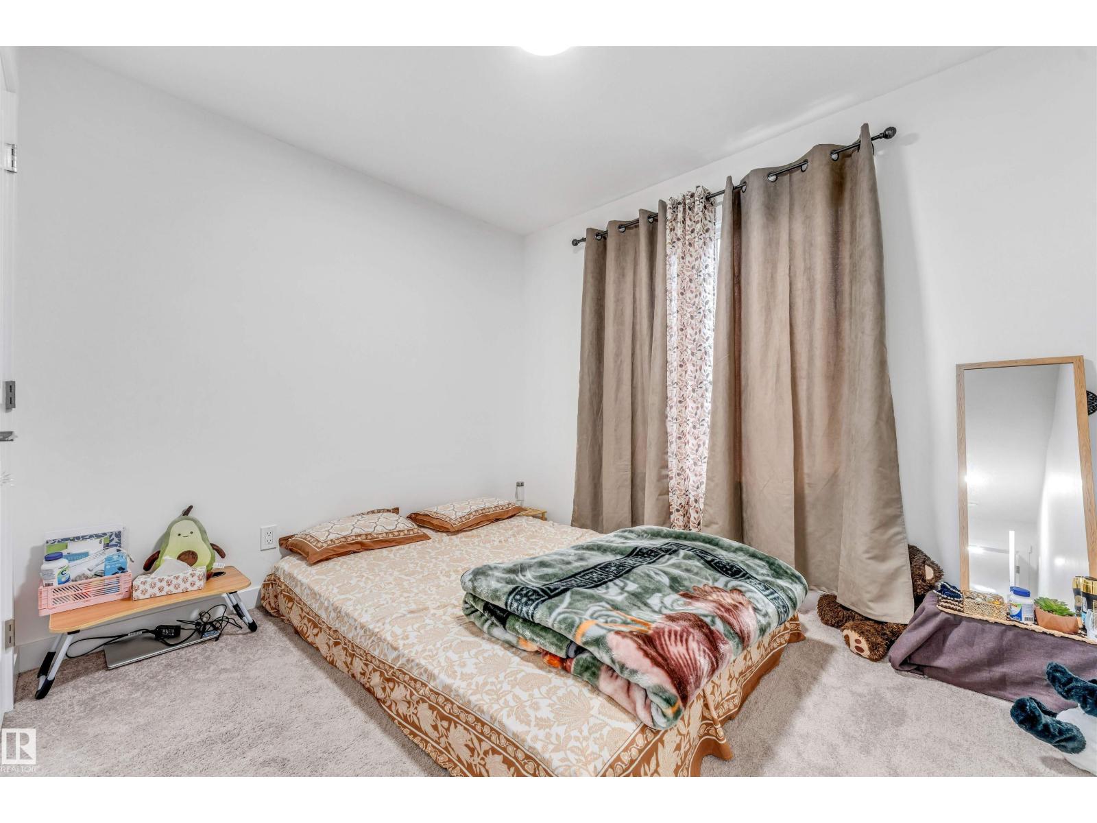 #45 2710 66 ST SW - 18