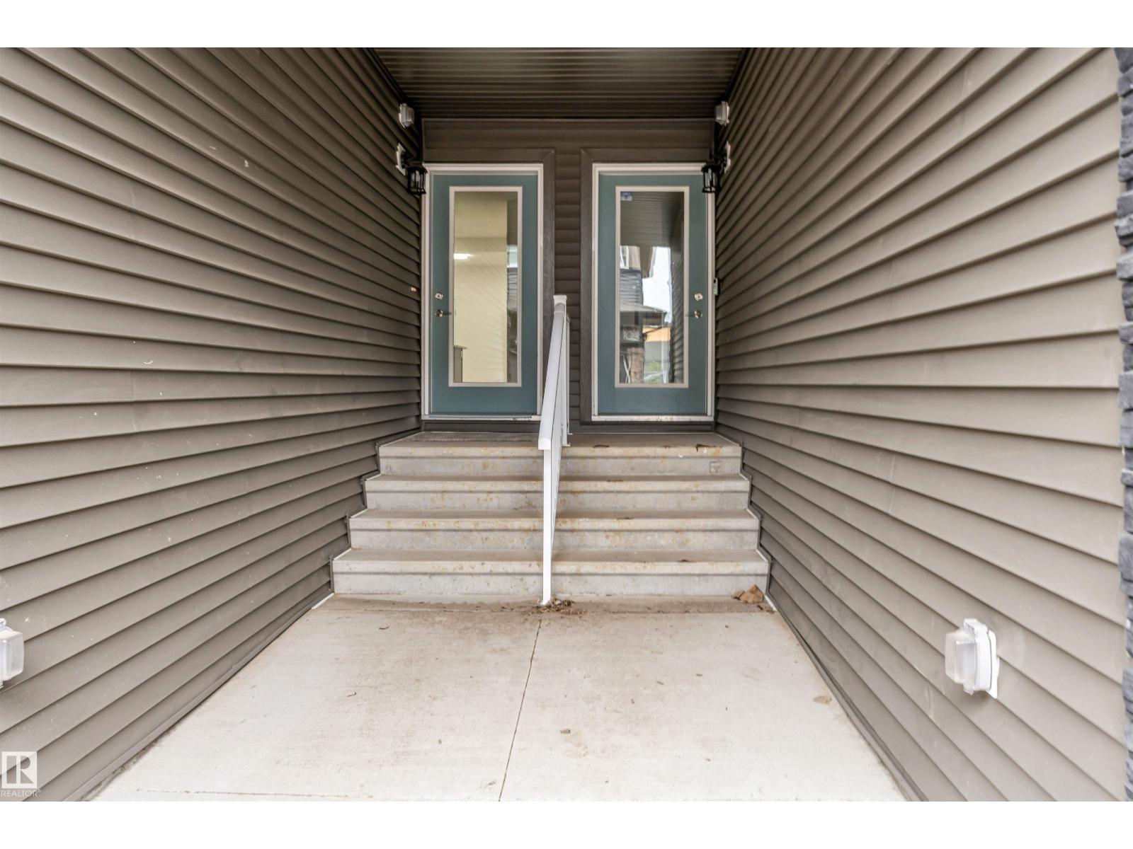 #45 2710 66 ST SW - 2