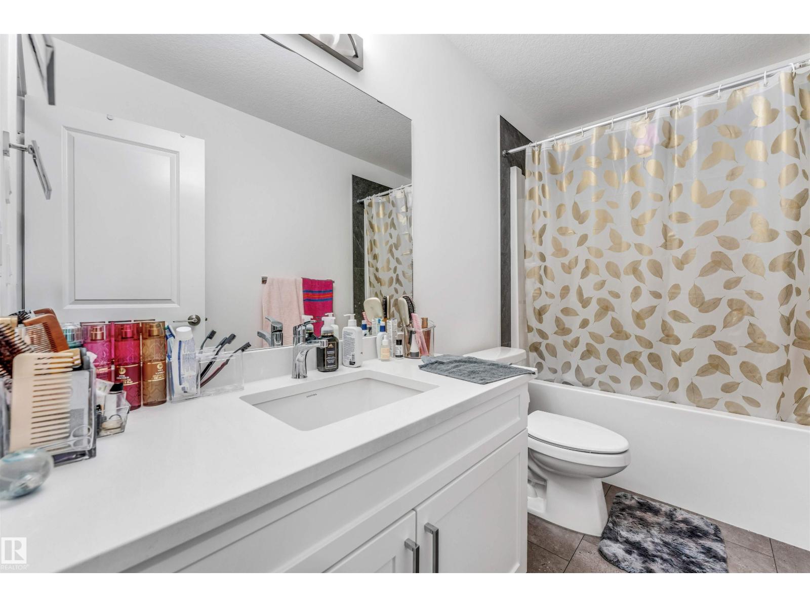 #45 2710 66 ST SW - 20