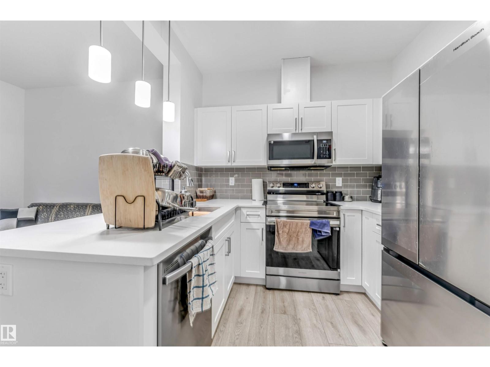 #45 2710 66 ST SW - 6