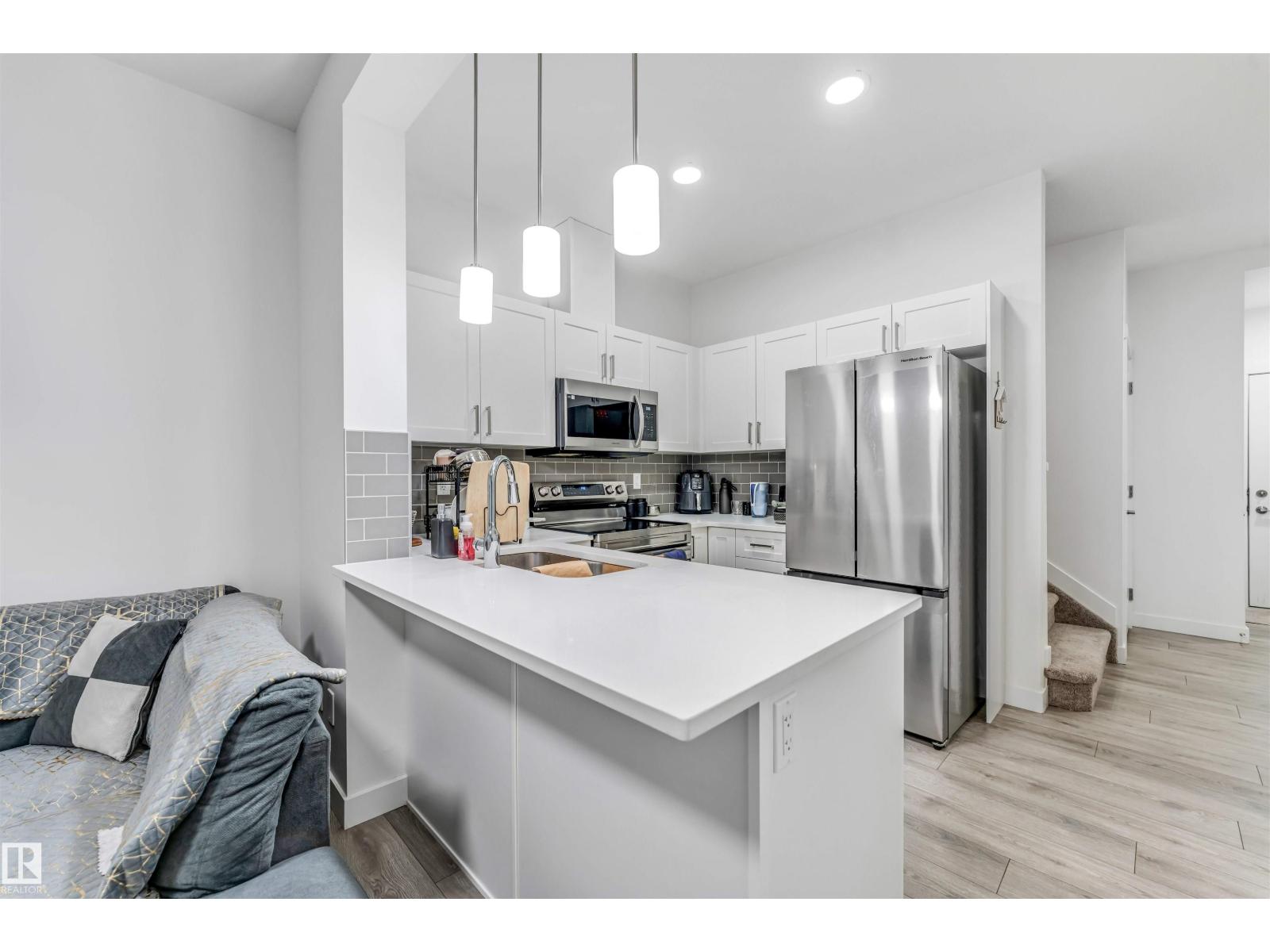 #45 2710 66 ST SW - 7
