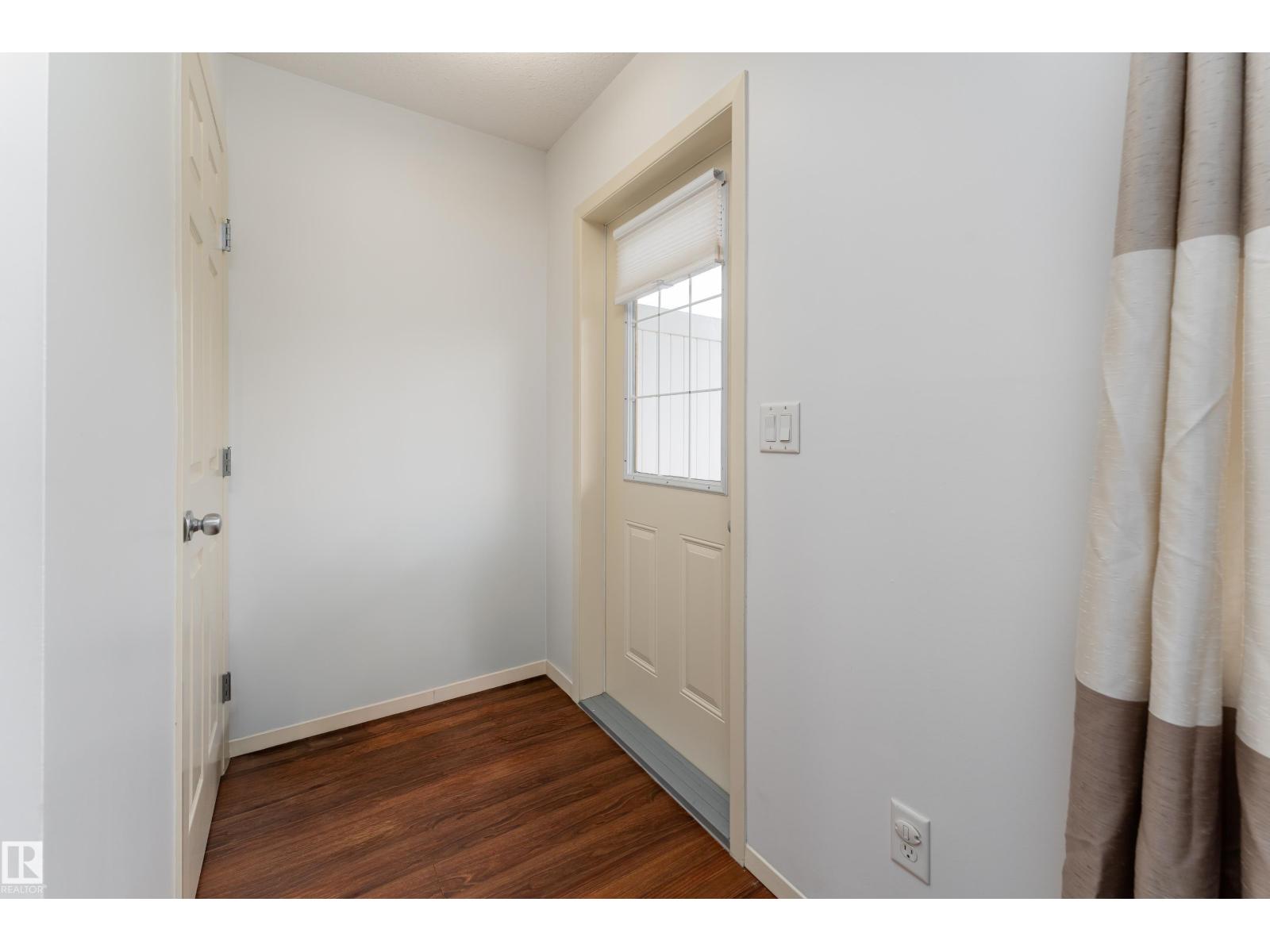 #29 3751 12 ST NW - 12