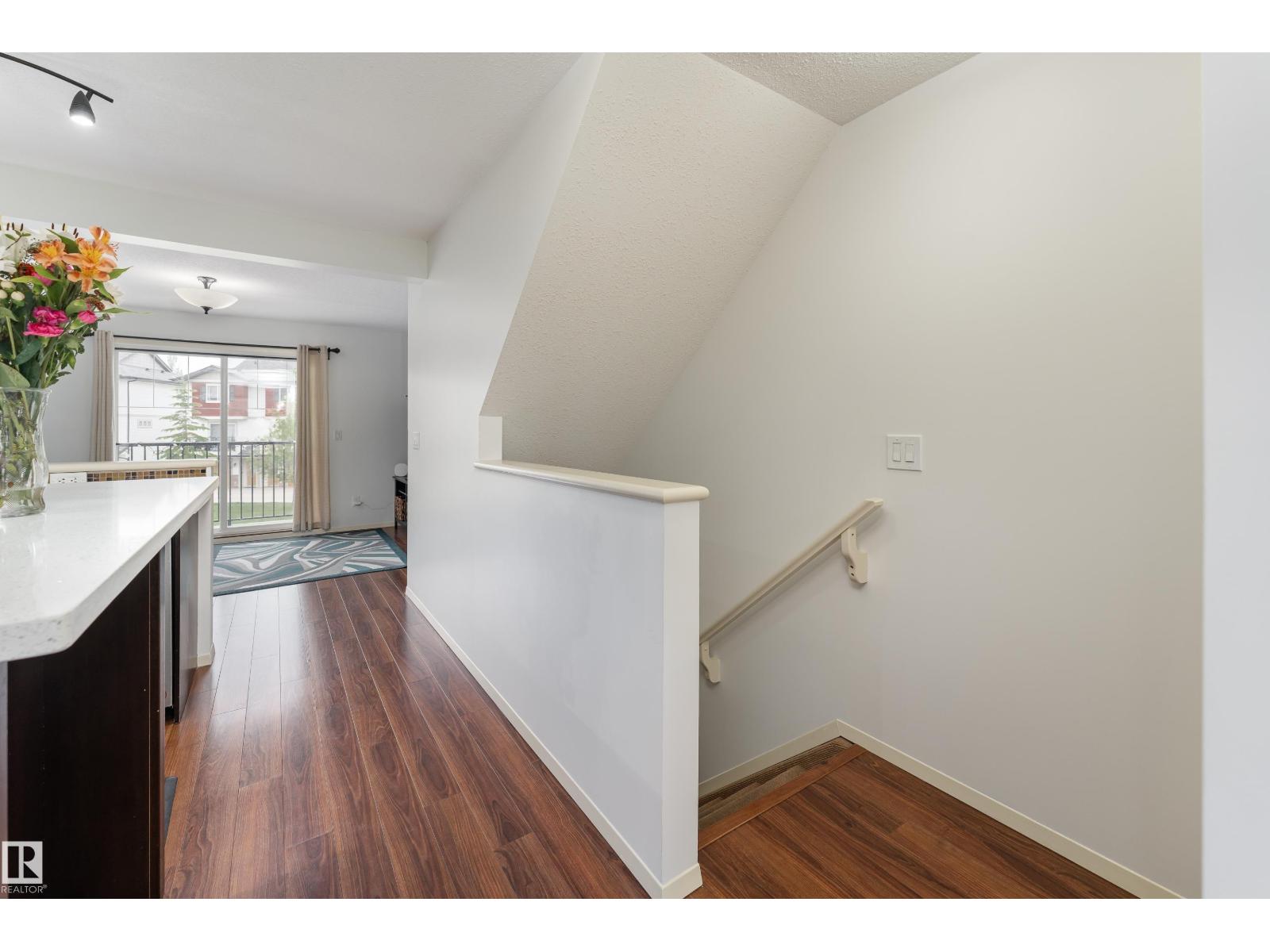 #29 3751 12 ST NW - 15