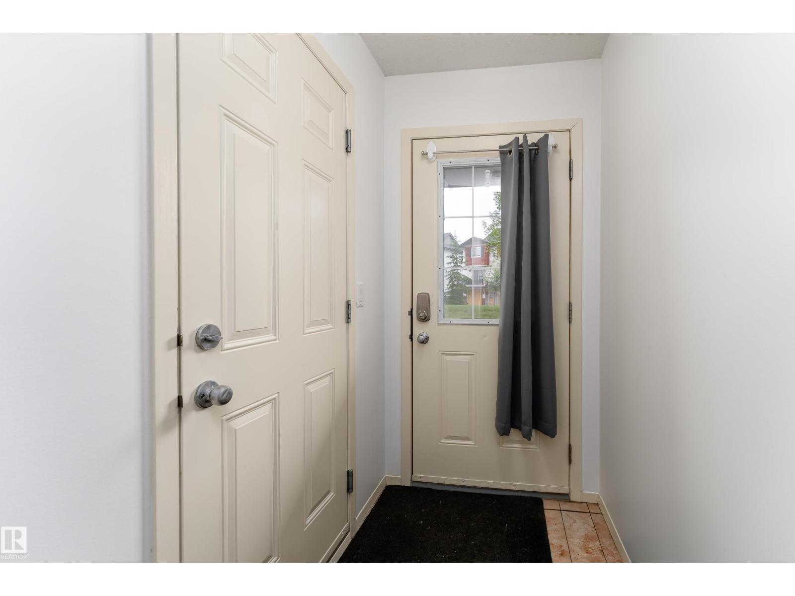 #29 3751 12 ST NW - 8