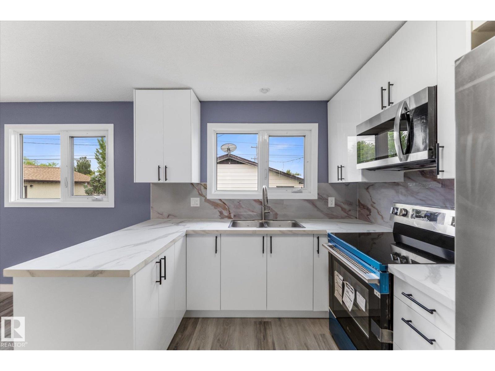 7311 137 AV NW - 19