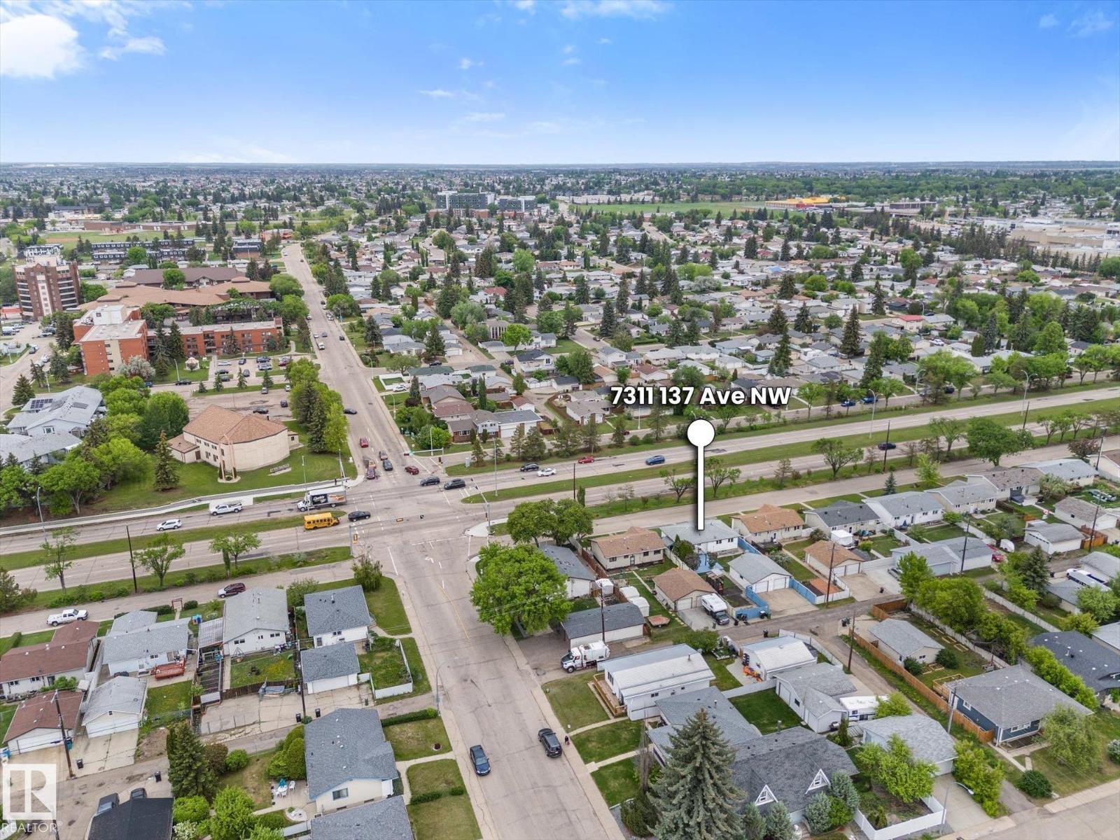 7311 137 AV NW - 4
