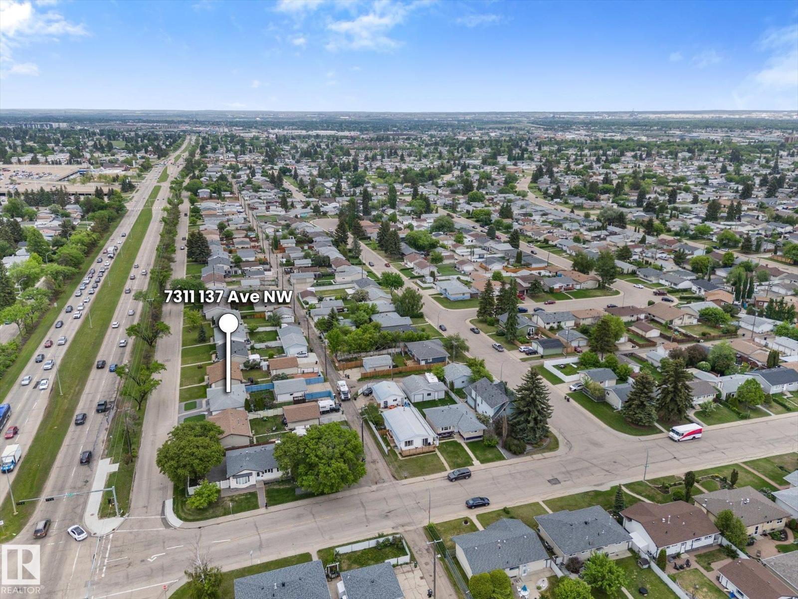 7311 137 AV NW - 7