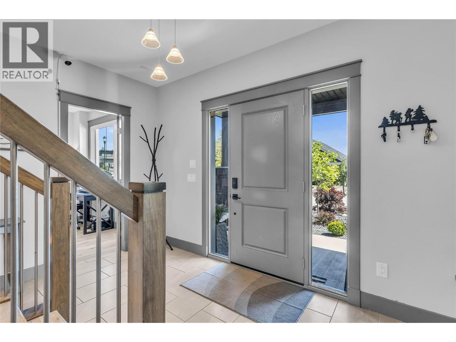  2596 Crown Crest Drive, West Kelowna