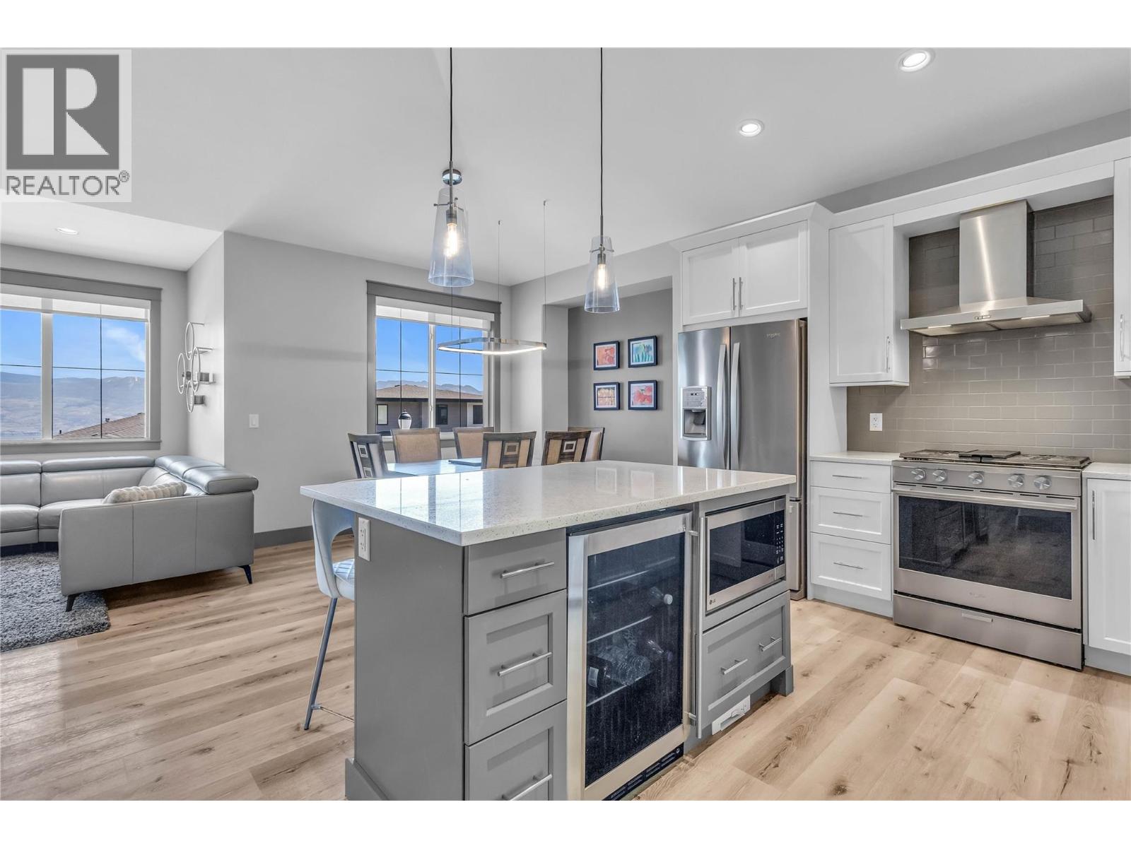  2596 Crown Crest Drive, West Kelowna