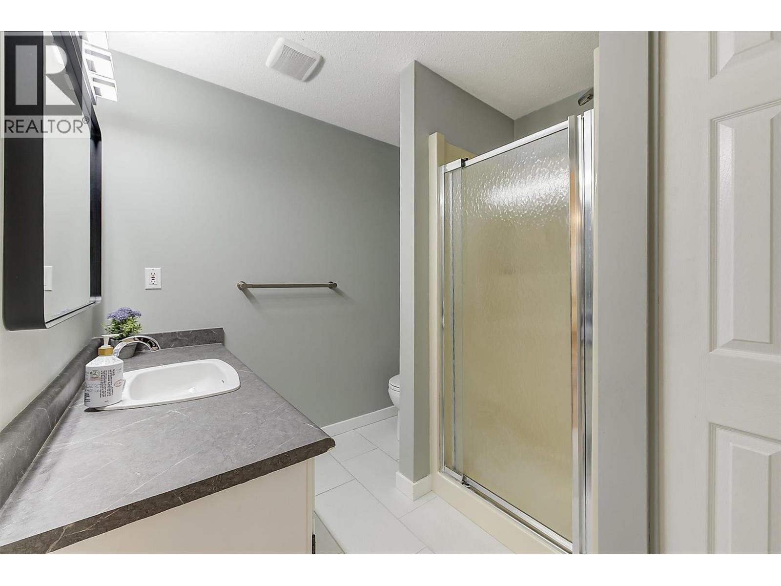 #203 1534 Lawrence Avenue - 9