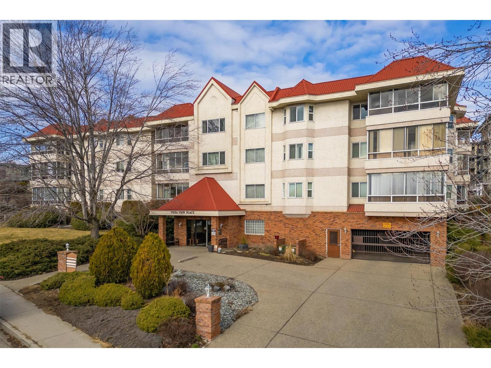 #203 1534 Lawrence Avenue - 15