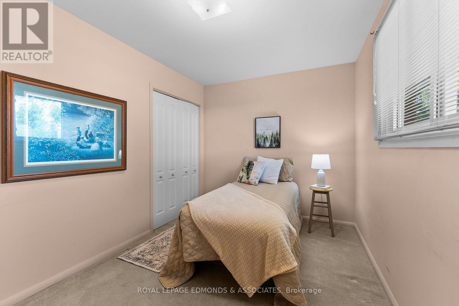 397 CHAMBERLAIN STREET - 24