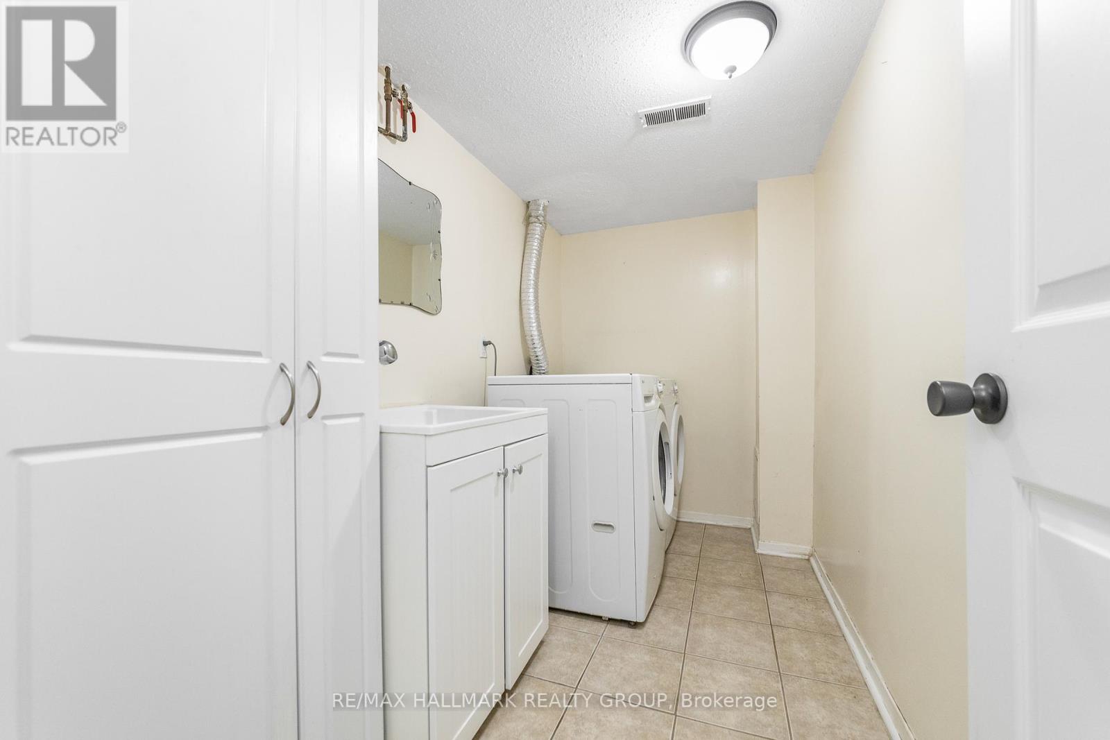 6931 DU BOIS AVENUE - 12
