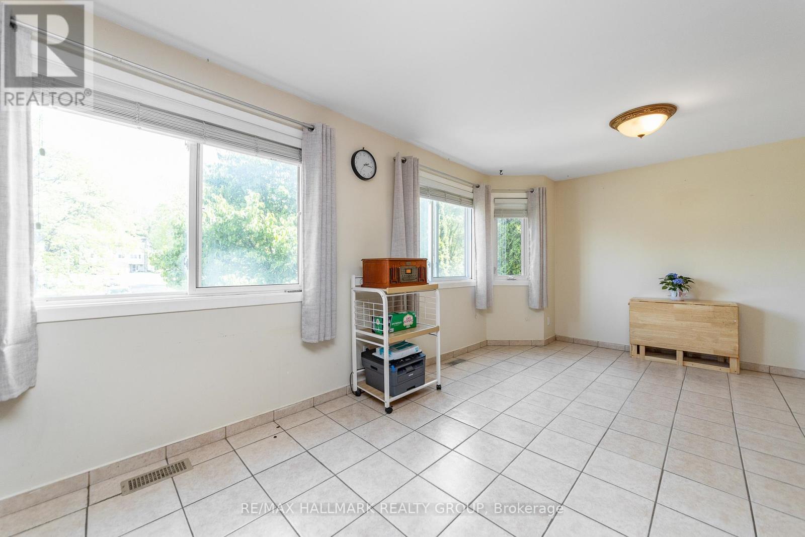 6931 DU BOIS AVENUE - 18