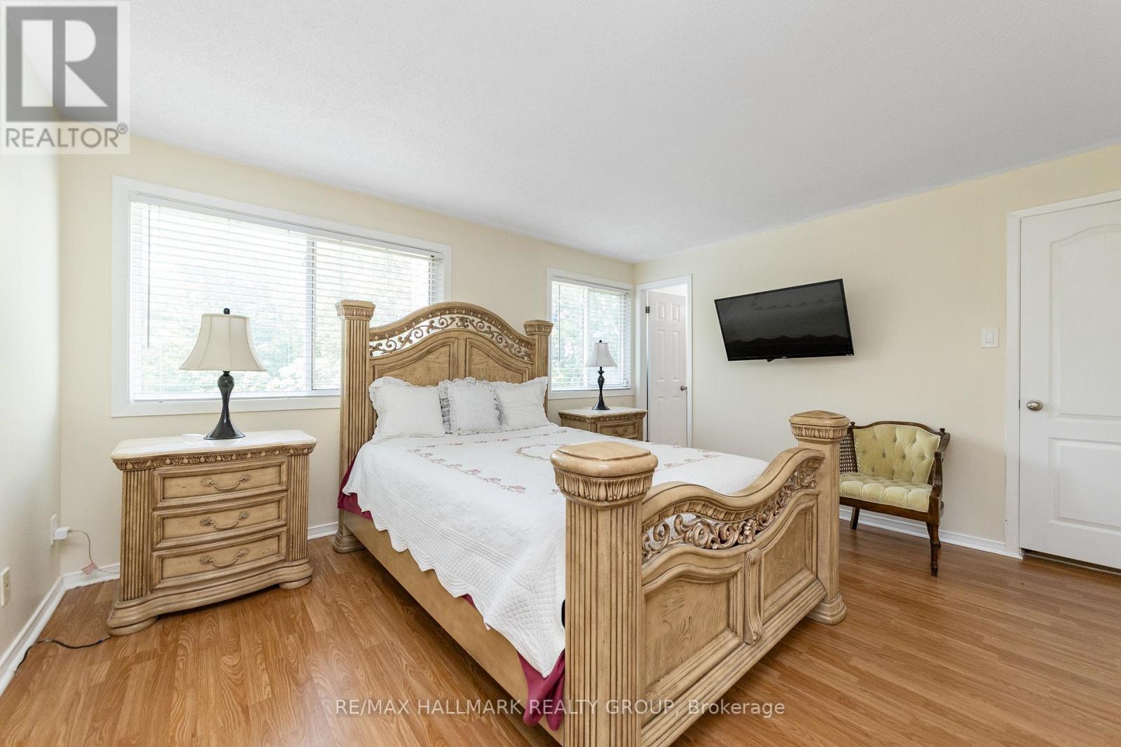 6931 DU BOIS AVENUE - 28