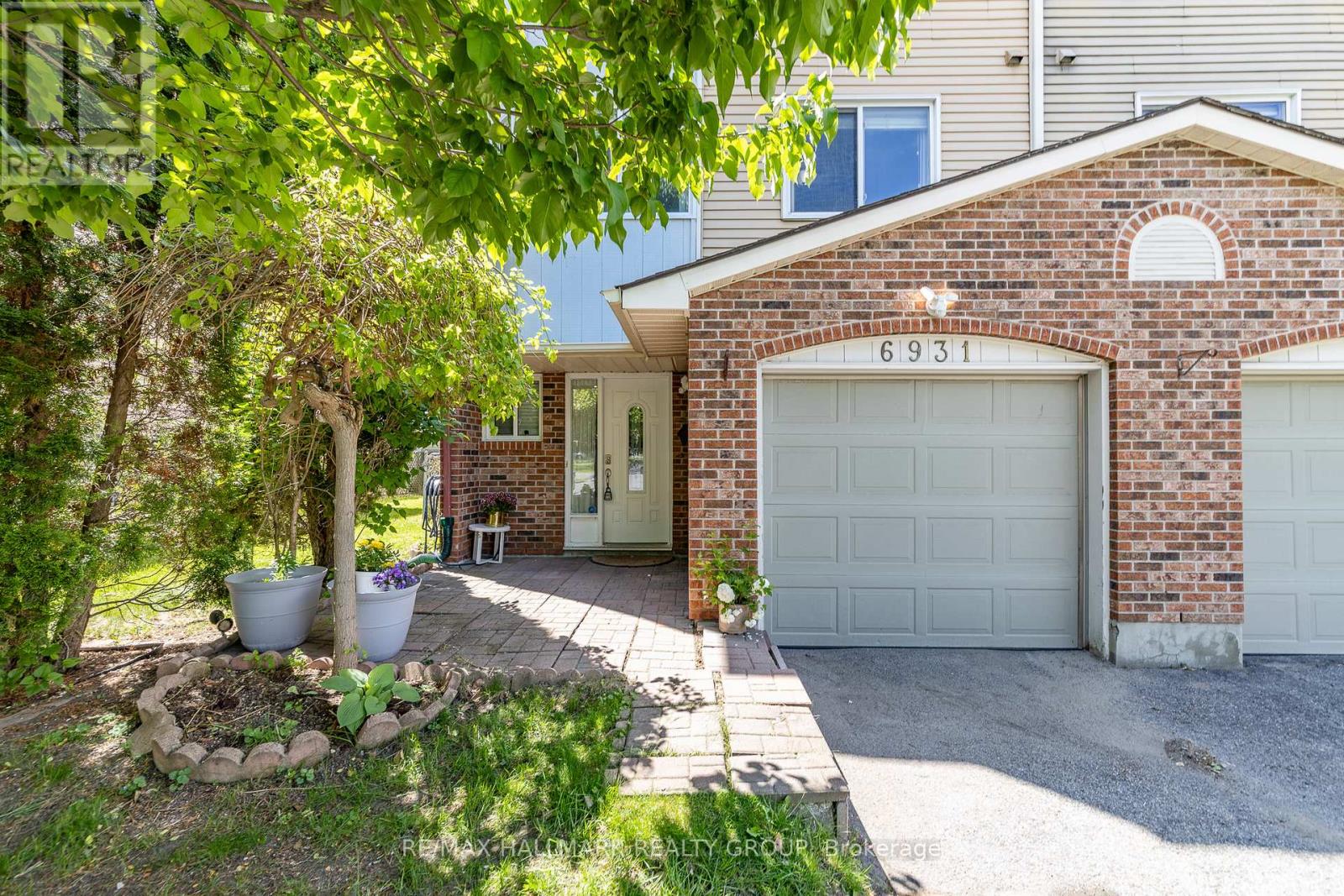 6931 DU BOIS AVENUE - 3
