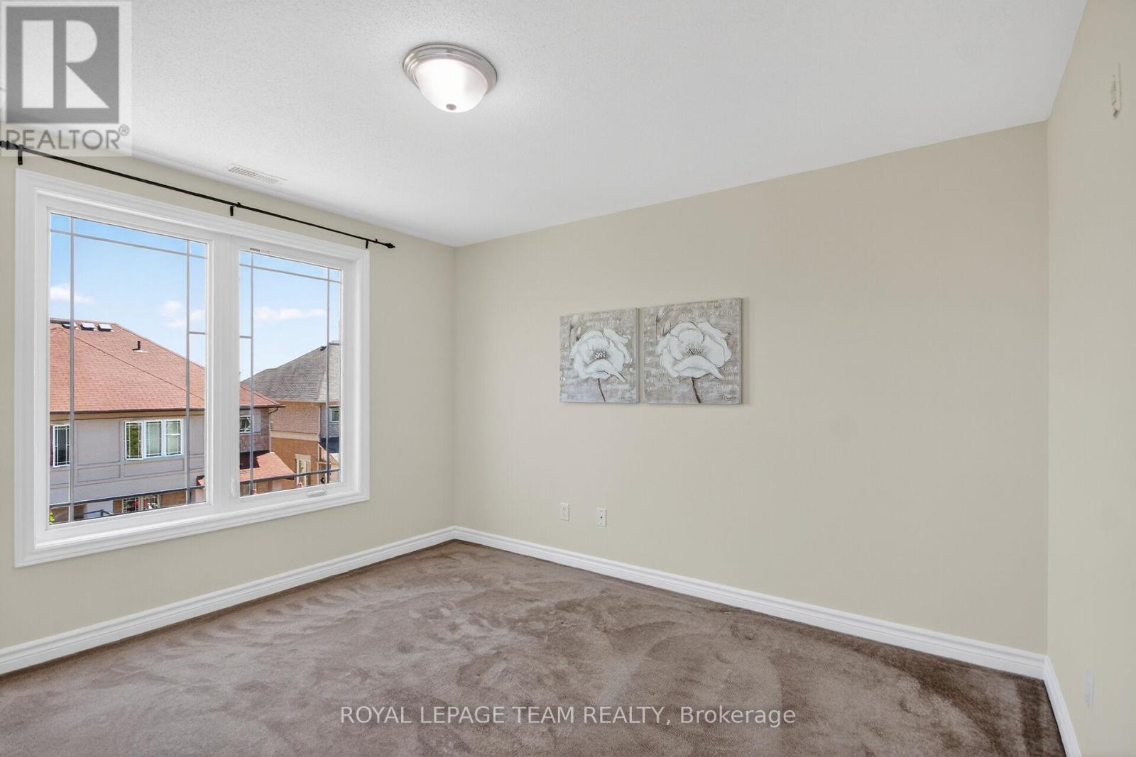 2 Bed, 2 Bath House for Sale in Ottawa – 7 – 176 PASEO PRIVATE, Ottawa – MLS# X13248672 - Image 25