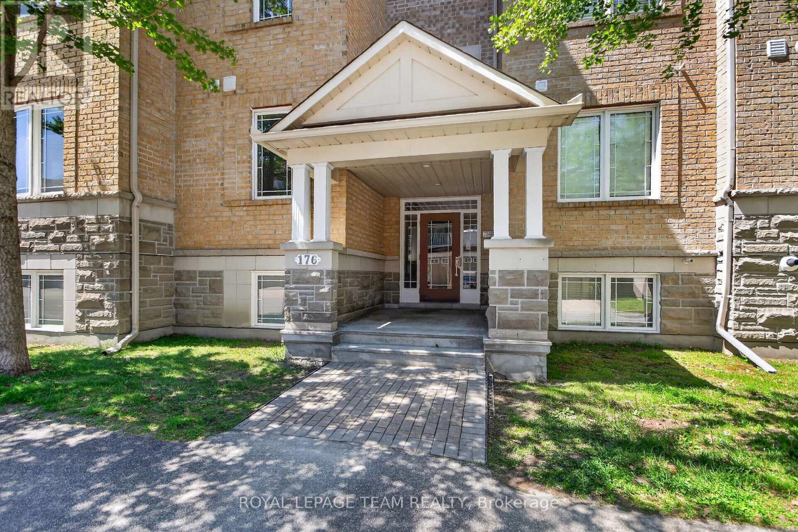 2 Bed, 2 Bath House for Sale in Ottawa – 7 – 176 PASEO PRIVATE, Ottawa – MLS# X13248672 - Image 7
