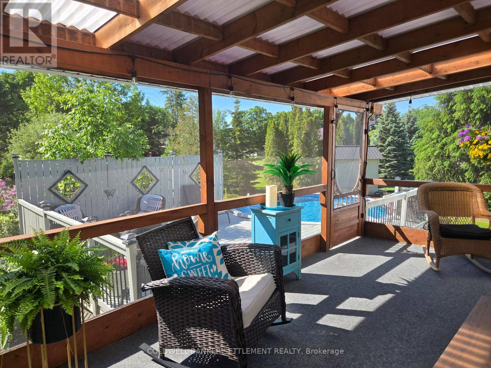 12 CORNELL CRESCENT - Image 2