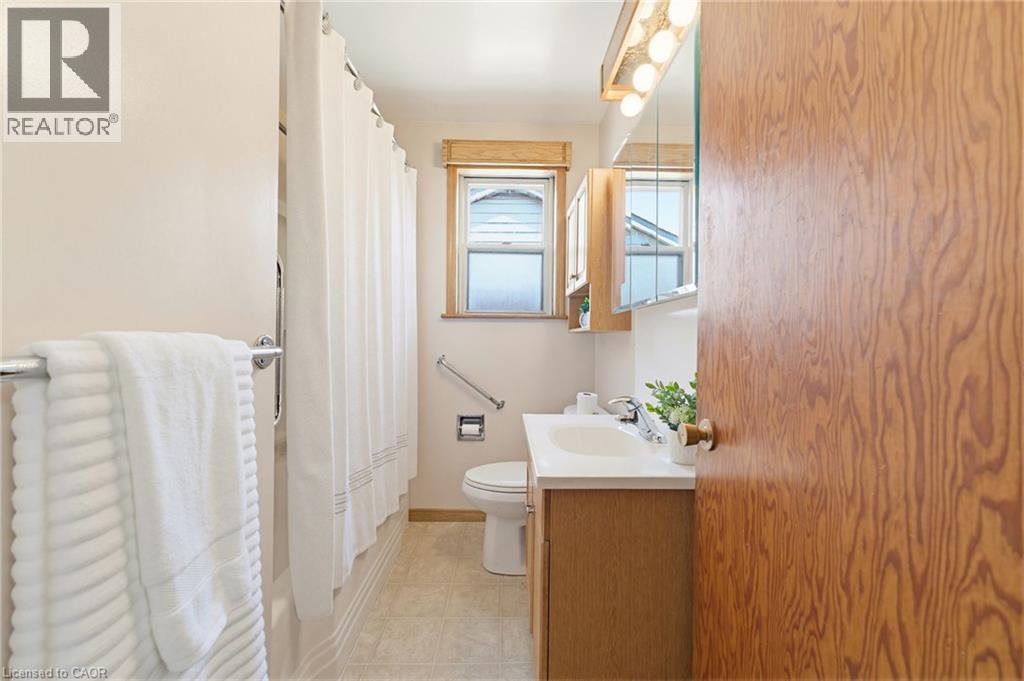 98 WISE Crescent - 14