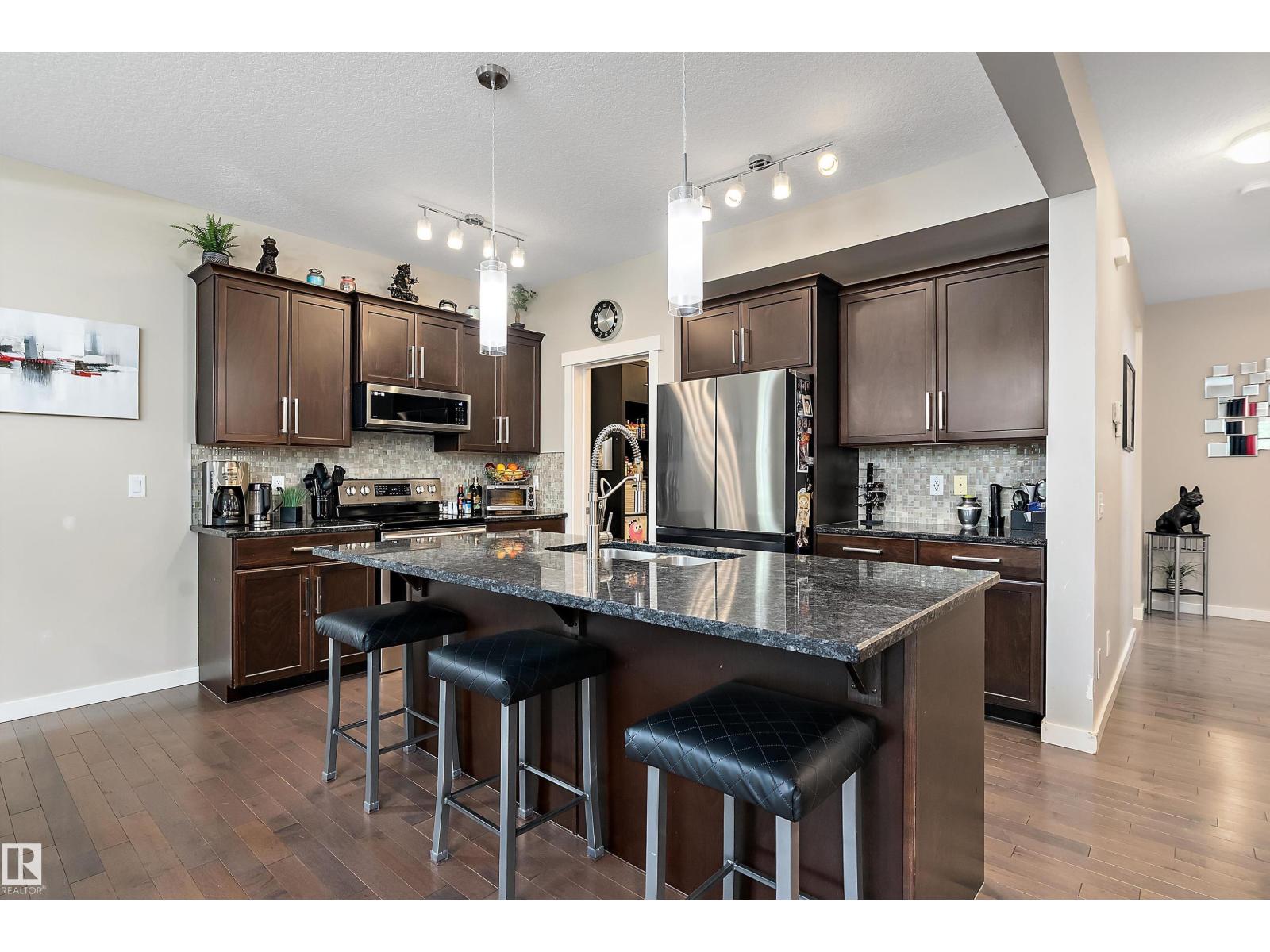1035 158 ST SW - 19