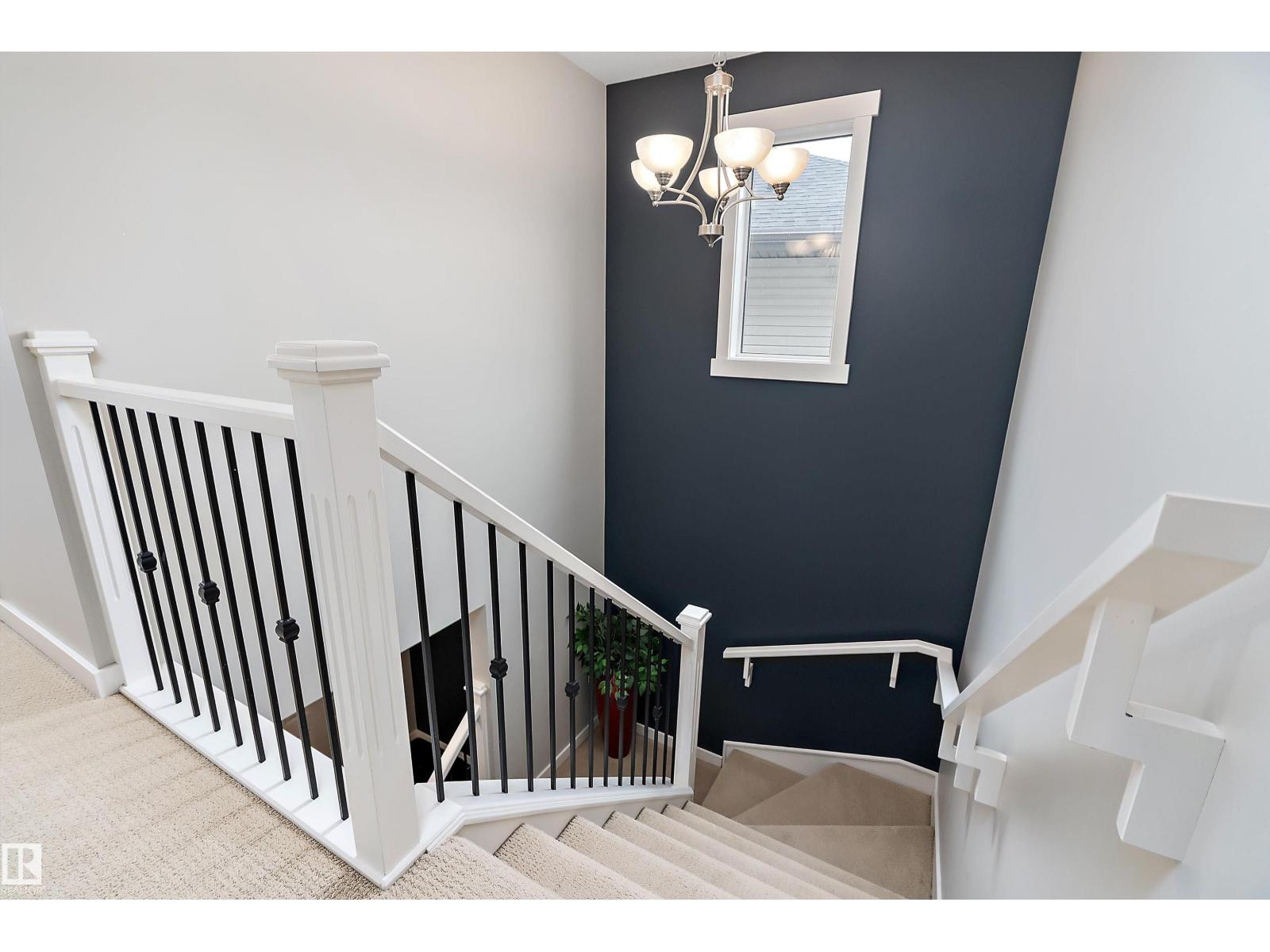 1035 158 ST SW - 23