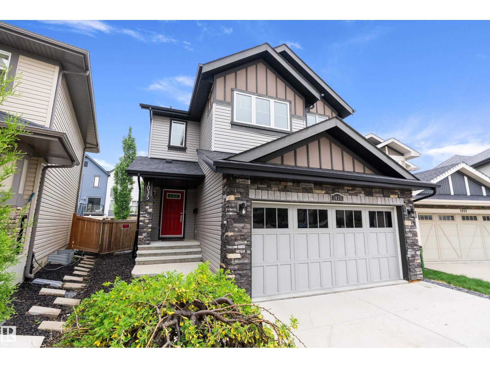 1035 158 ST SW - 3