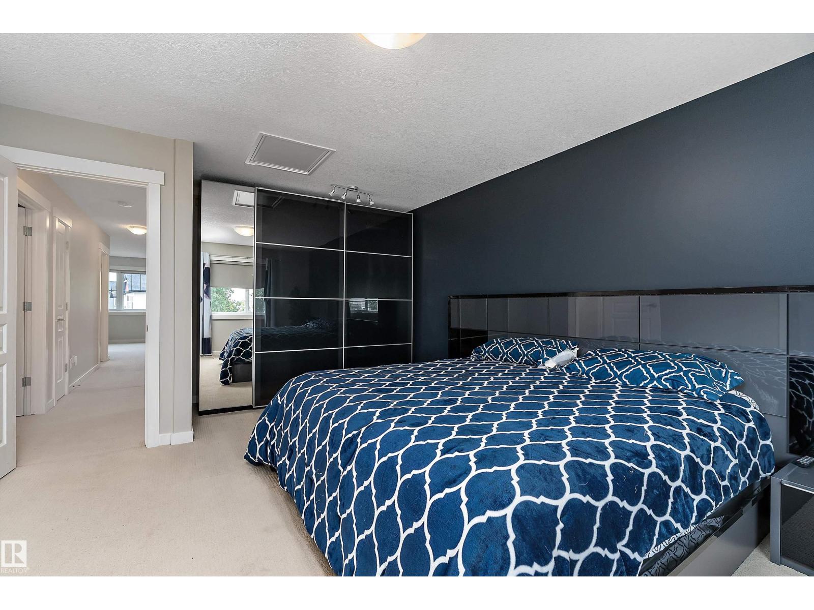 1035 158 ST SW - 32