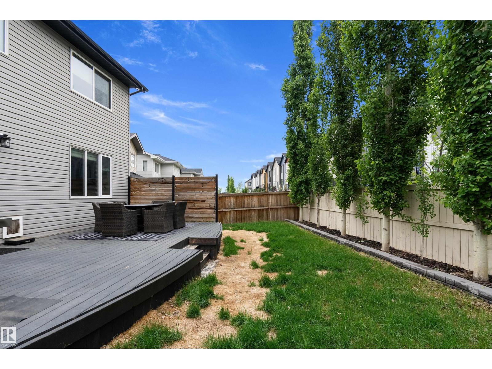 1035 158 ST SW - 44