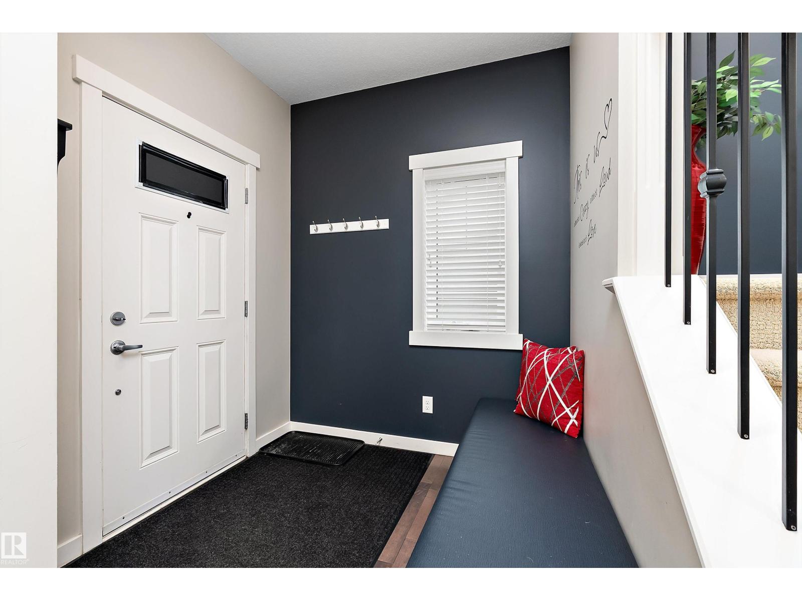 1035 158 ST SW - 5