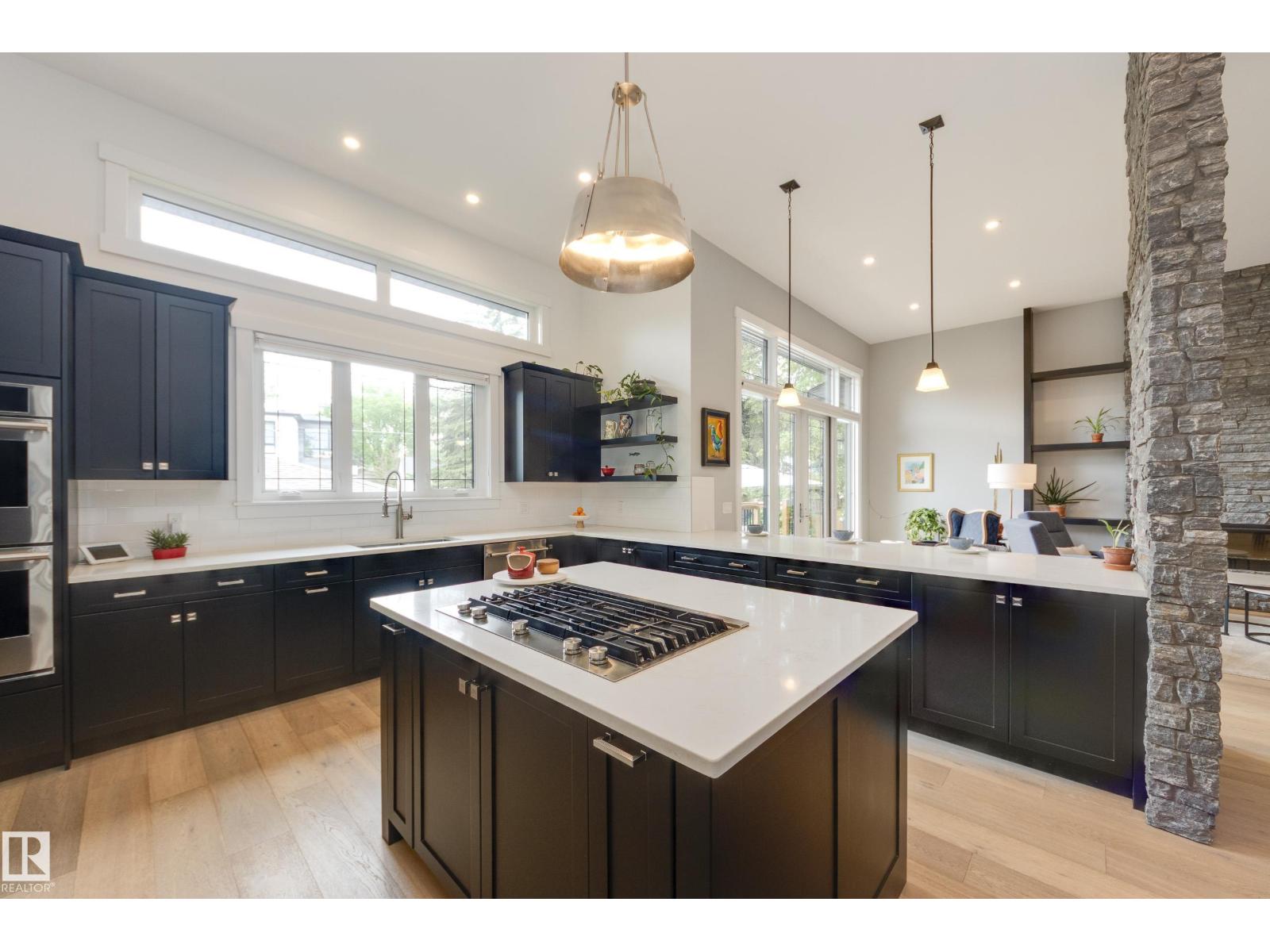 9307 147 ST NW - 18