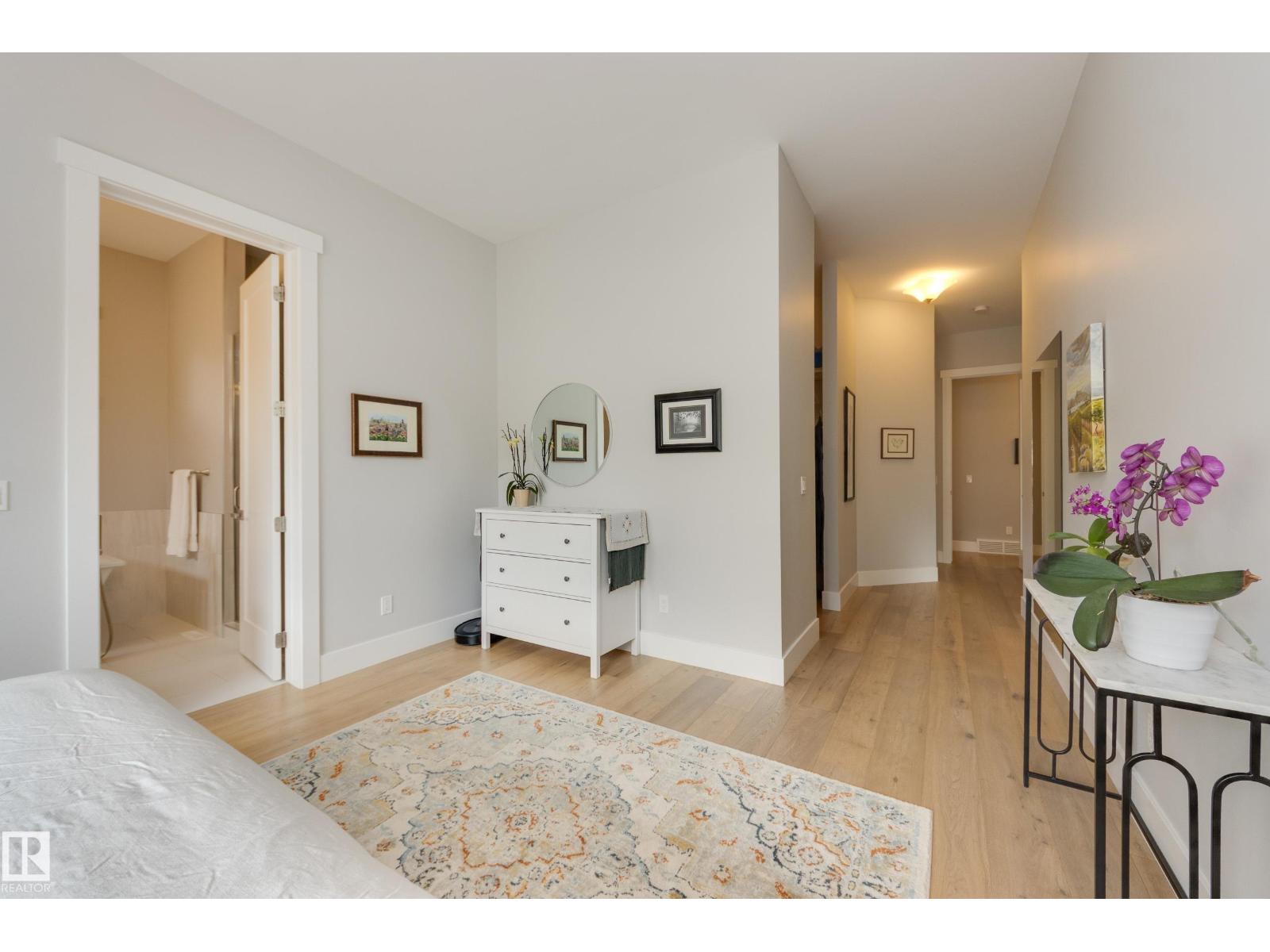 9307 147 ST NW - 25