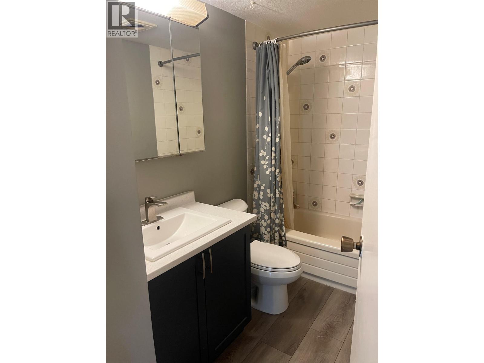 #113 320 NORTHGATE Street - 7