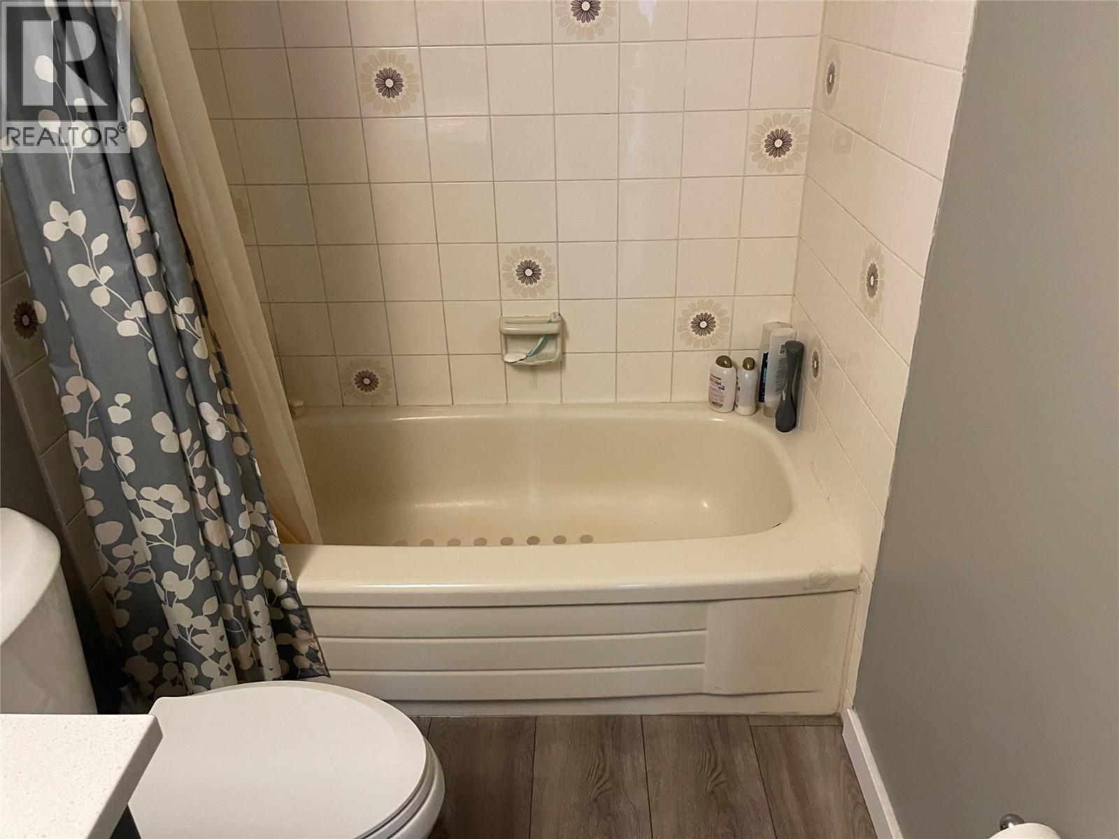 #113 320 NORTHGATE Street - 8